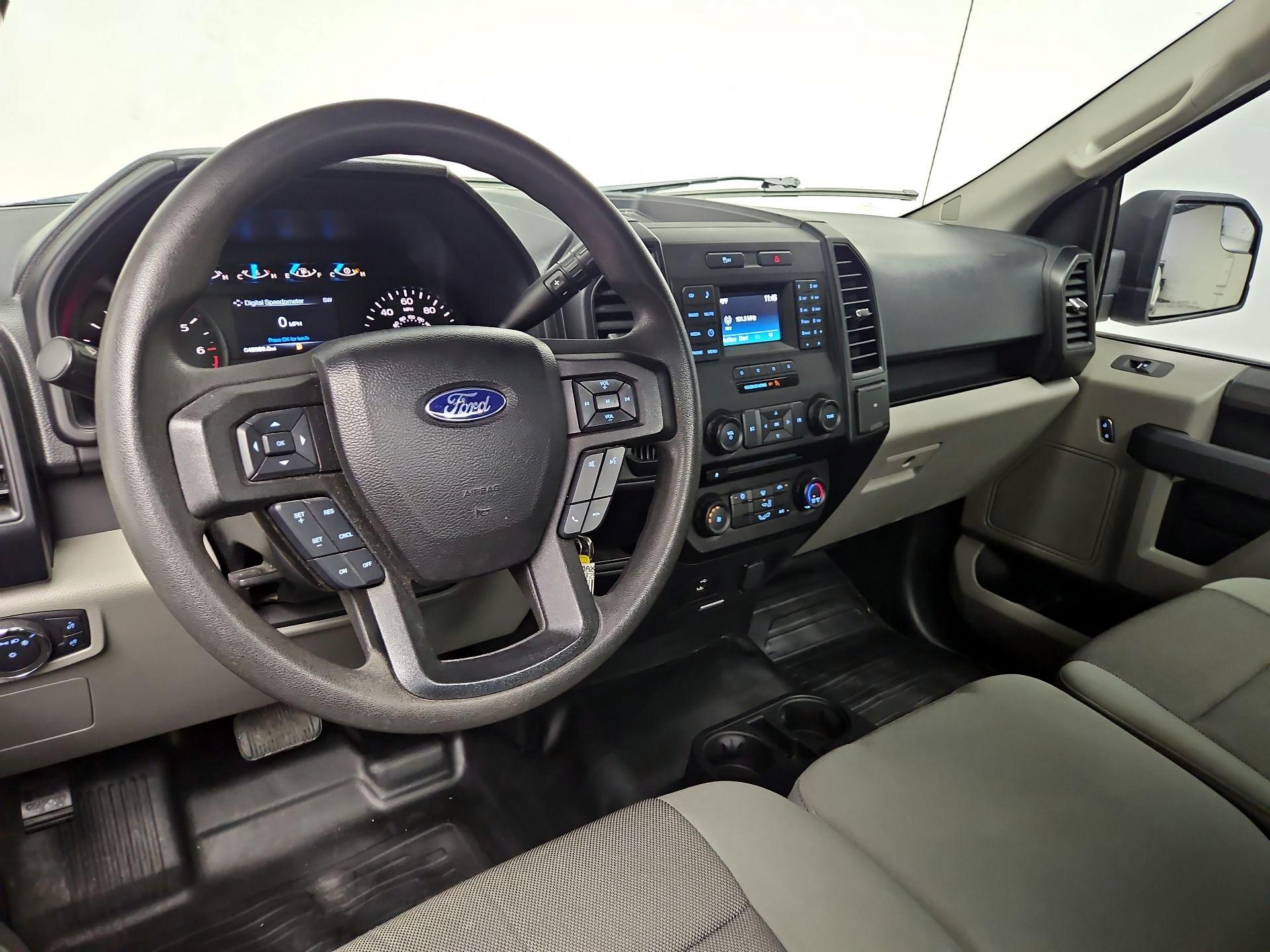 Thumbnail: 2016 Ford F-150 - 9