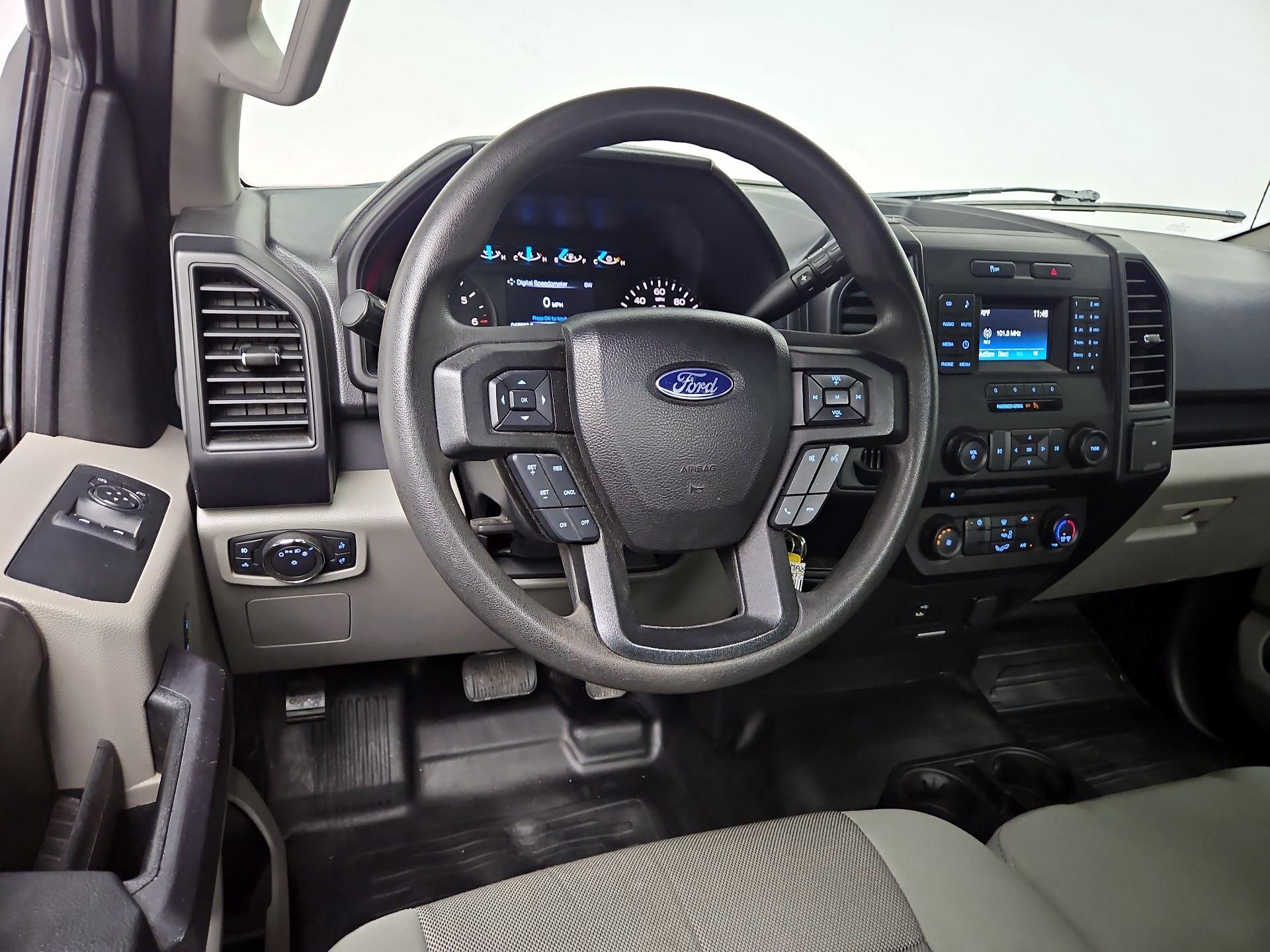Thumbnail: 2016 Ford F-150 - 10
