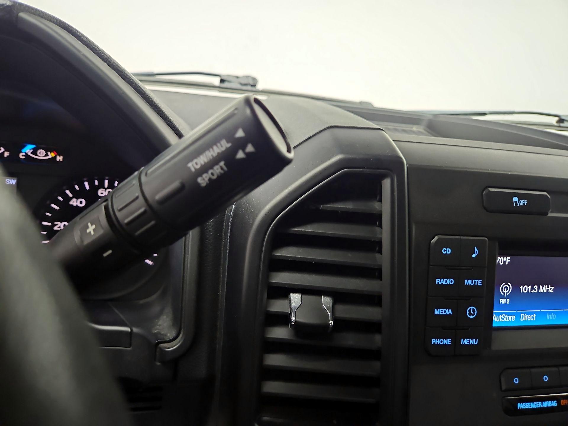 Thumbnail: 2016 Ford F-150 - 17