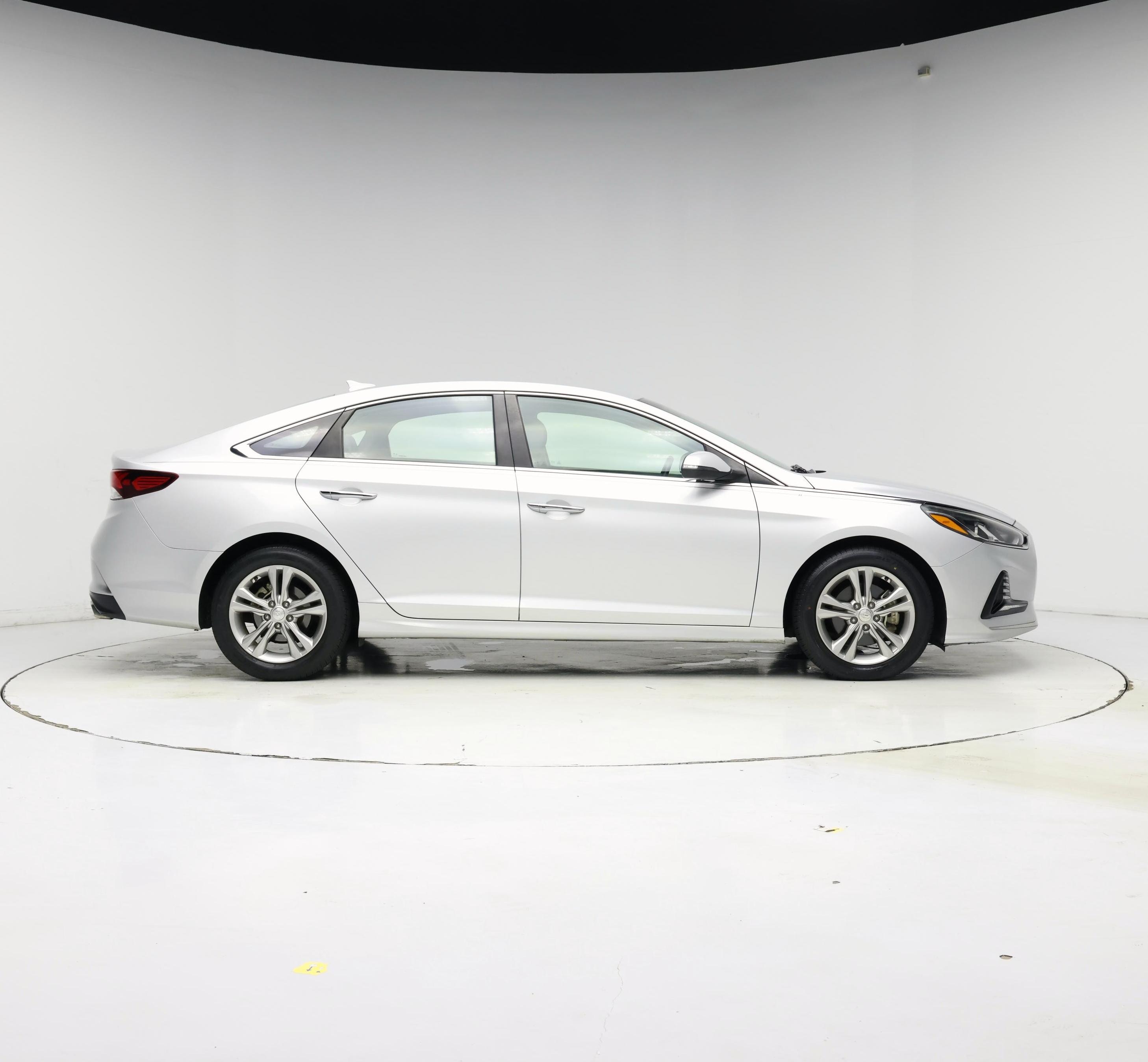 Thumbnail: 2018 Hyundai Sonata - 7