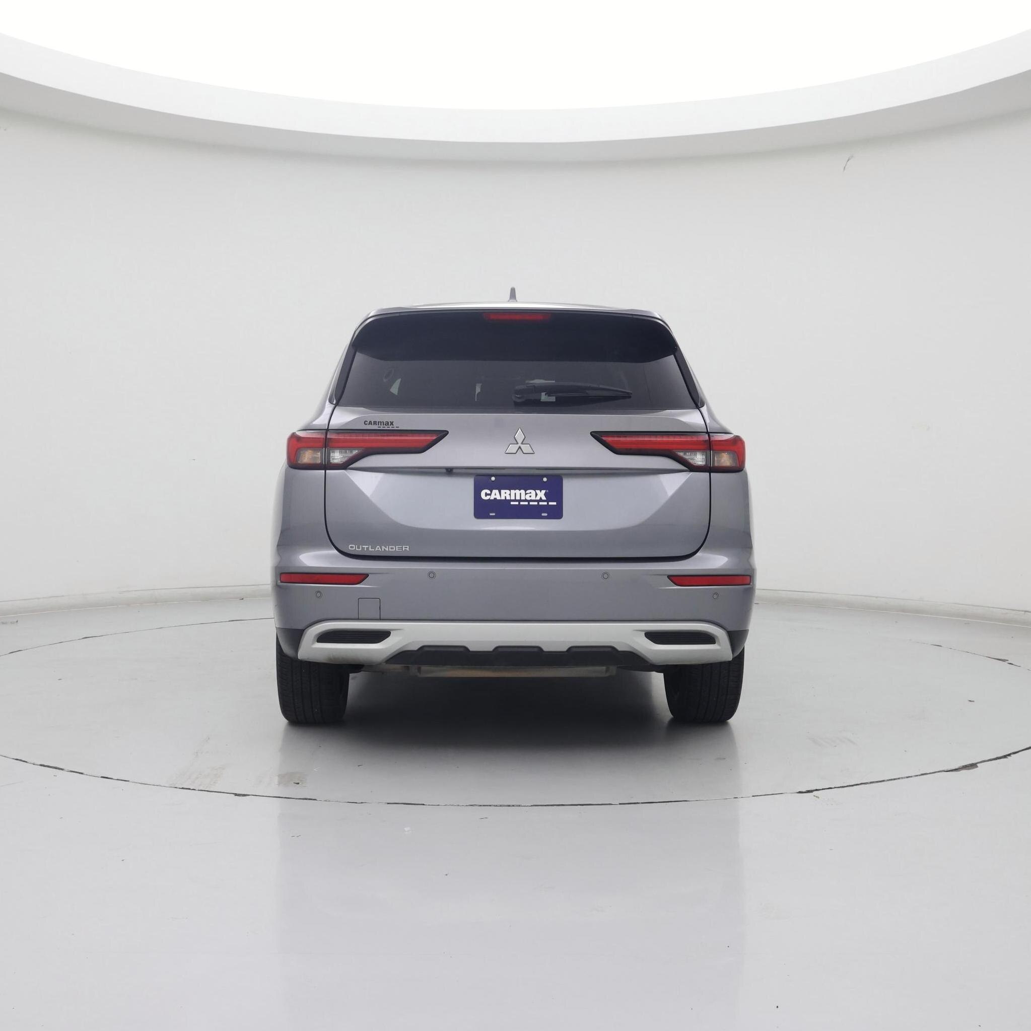 Thumbnail: 2022 Mitsubishi Outlander - 6