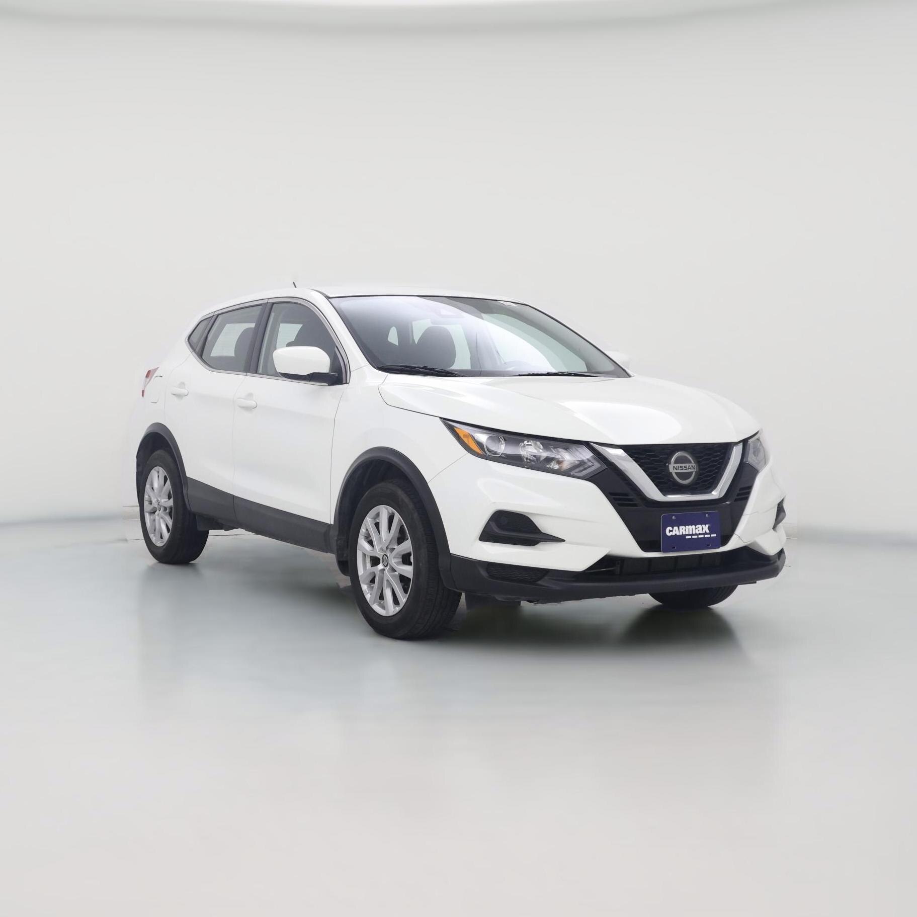 Thumbnail: 2020 Nissan Rogue Sport - 1