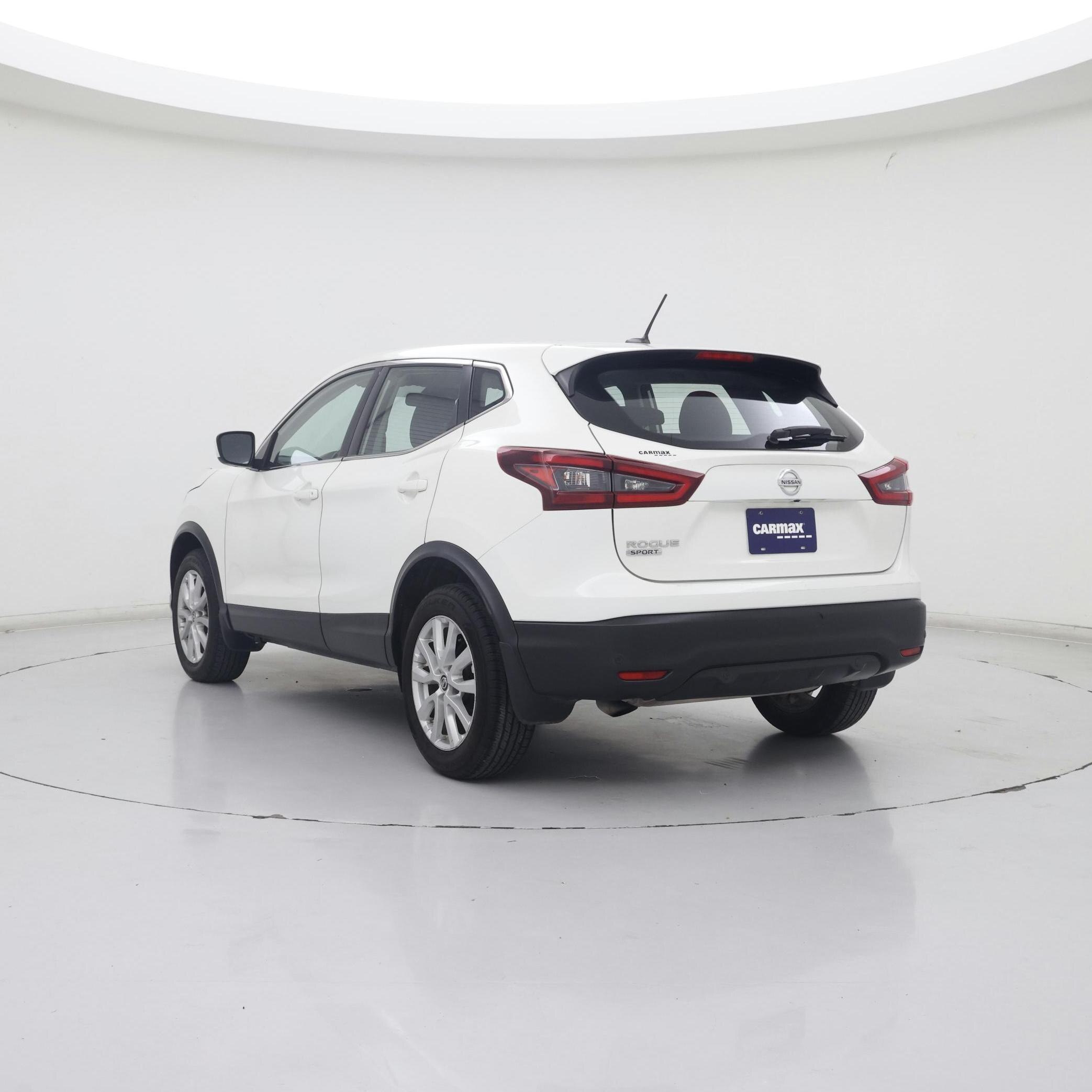 Thumbnail: 2020 Nissan Rogue Sport - 2