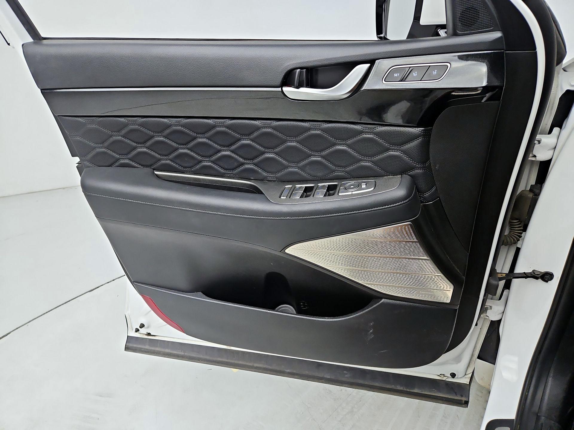 Thumbnail: 2021 Hyundai Palisade - 12