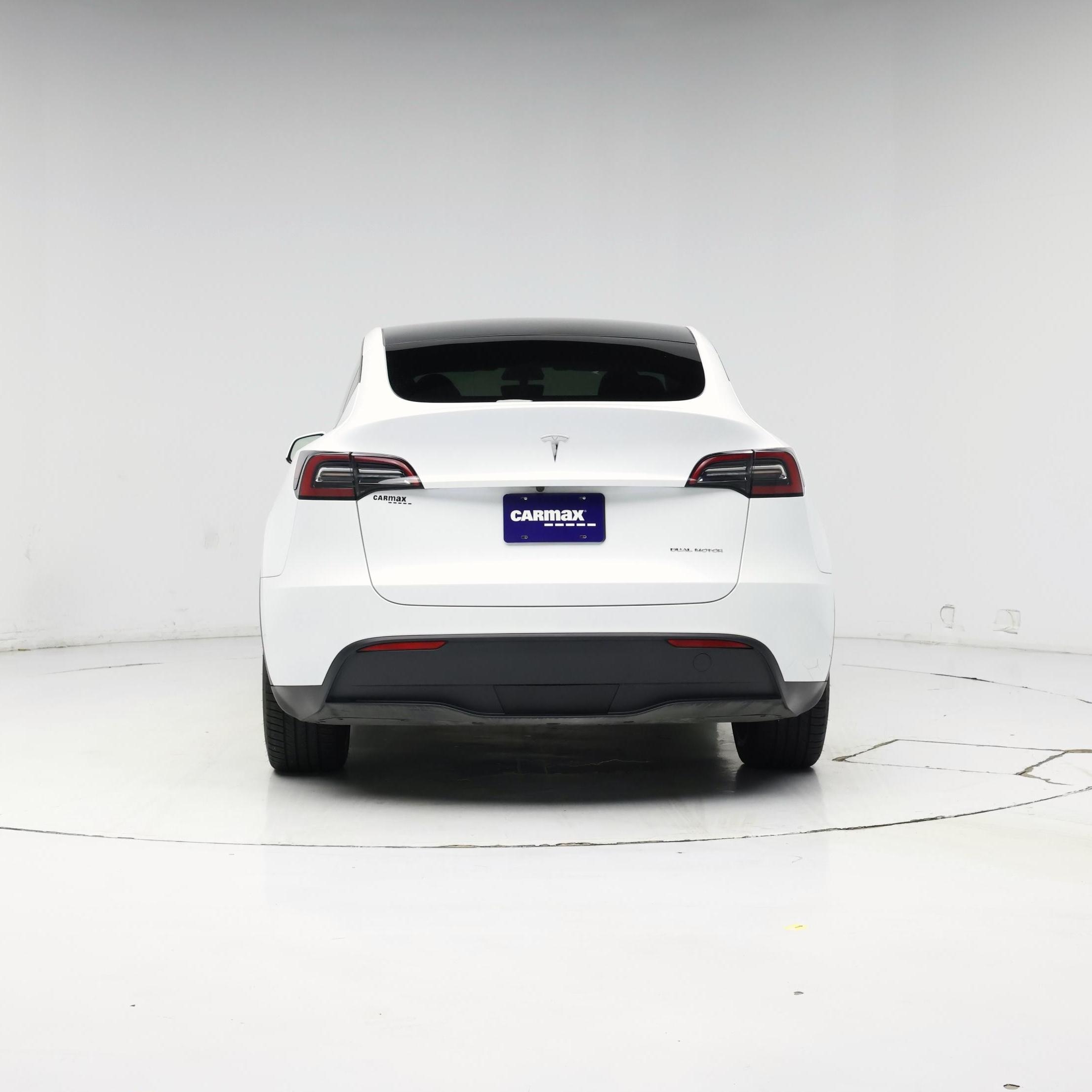 Thumbnail: 2023 Tesla Model Y - 6