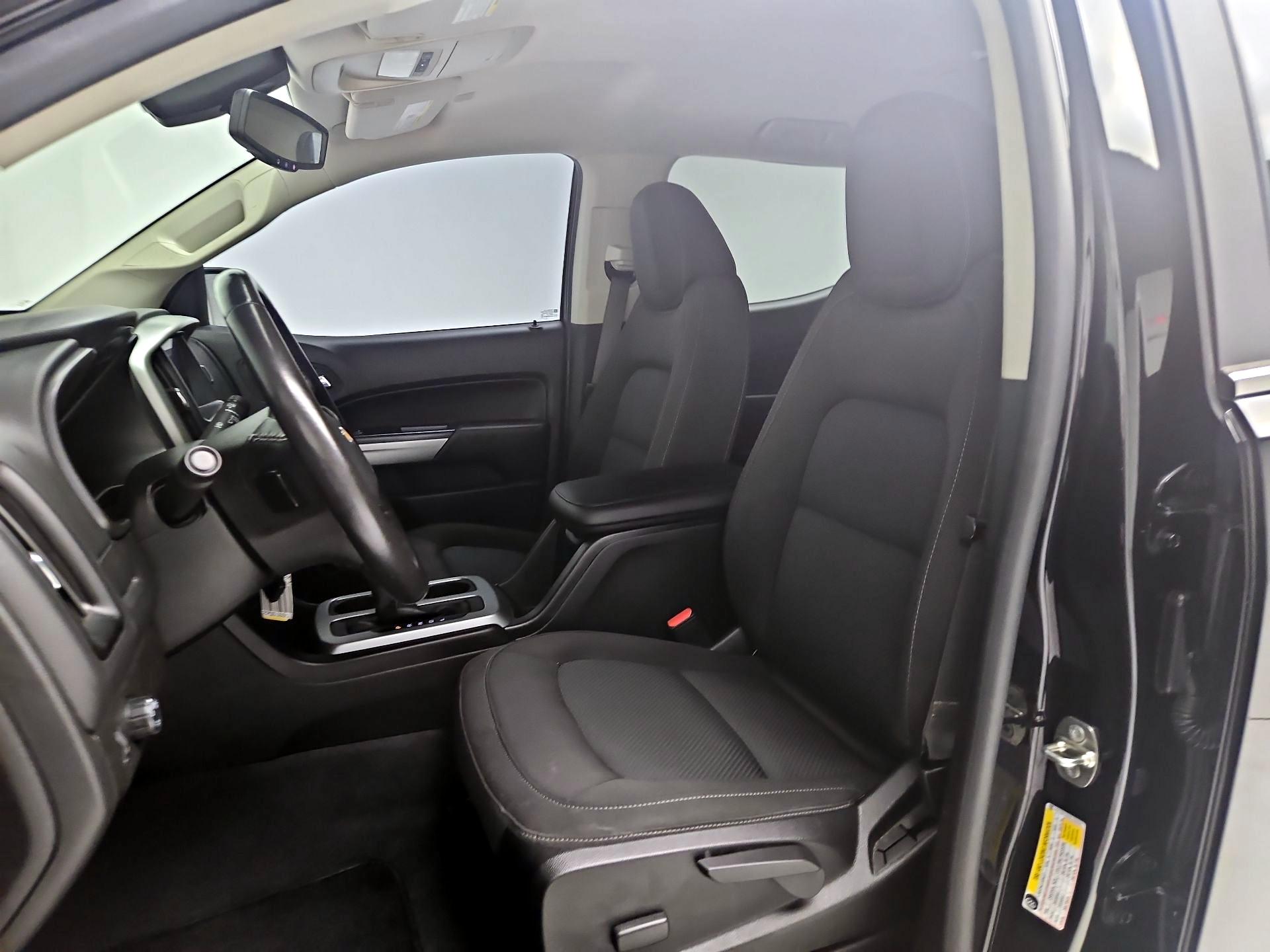 Thumbnail: 2020 Chevrolet Colorado - 11