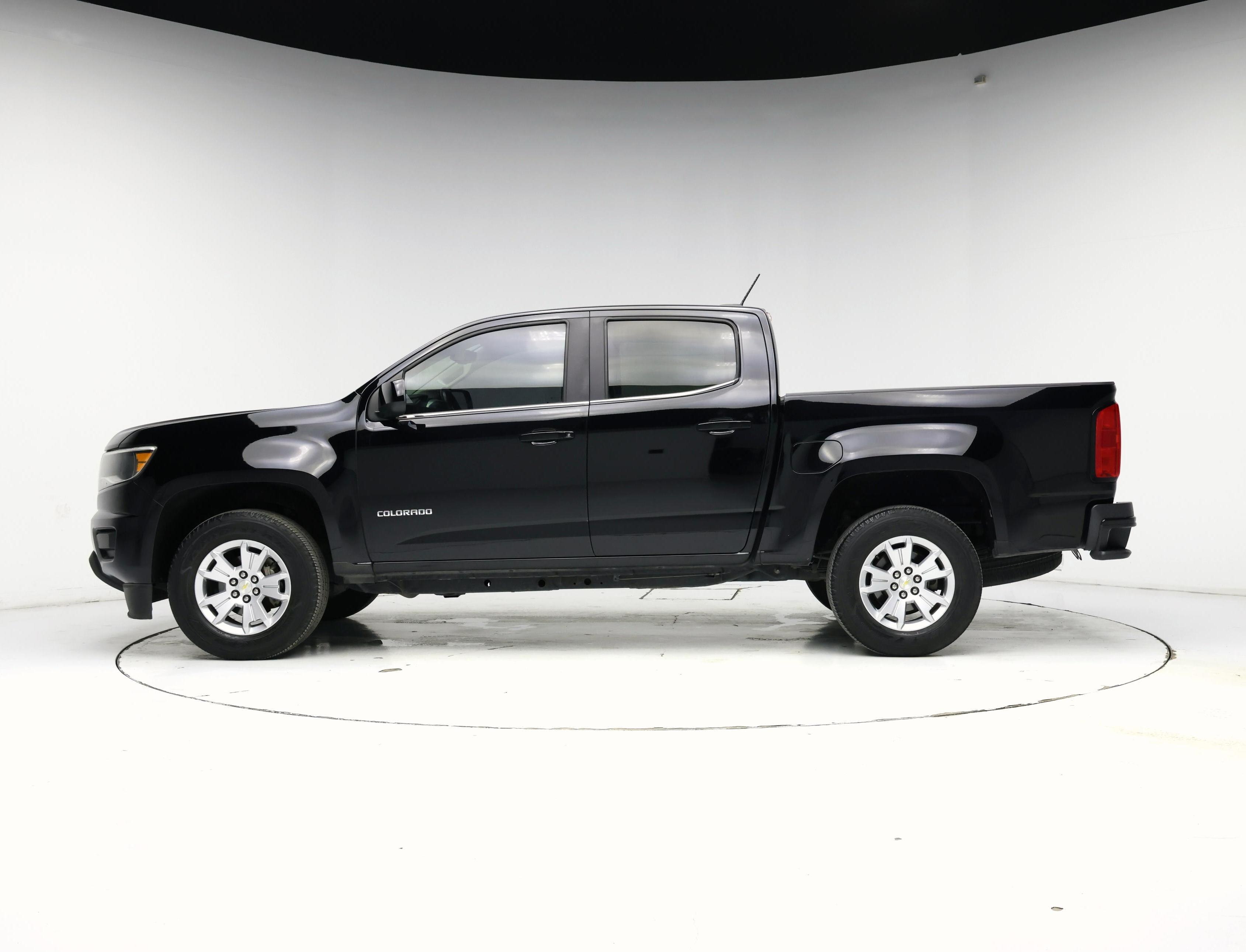 Thumbnail: 2020 Chevrolet Colorado - 3