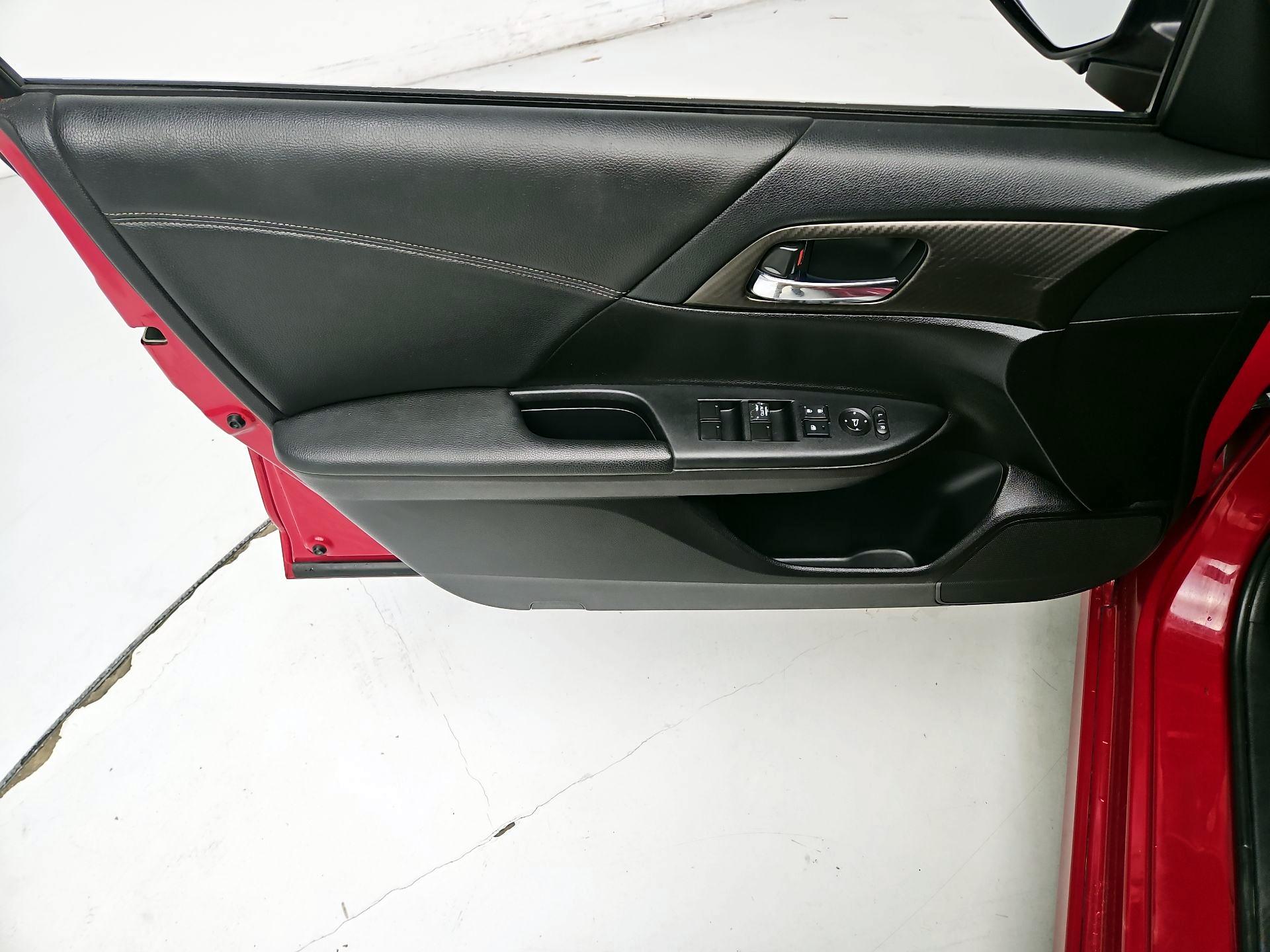Thumbnail: 2016 Honda Accord - 12