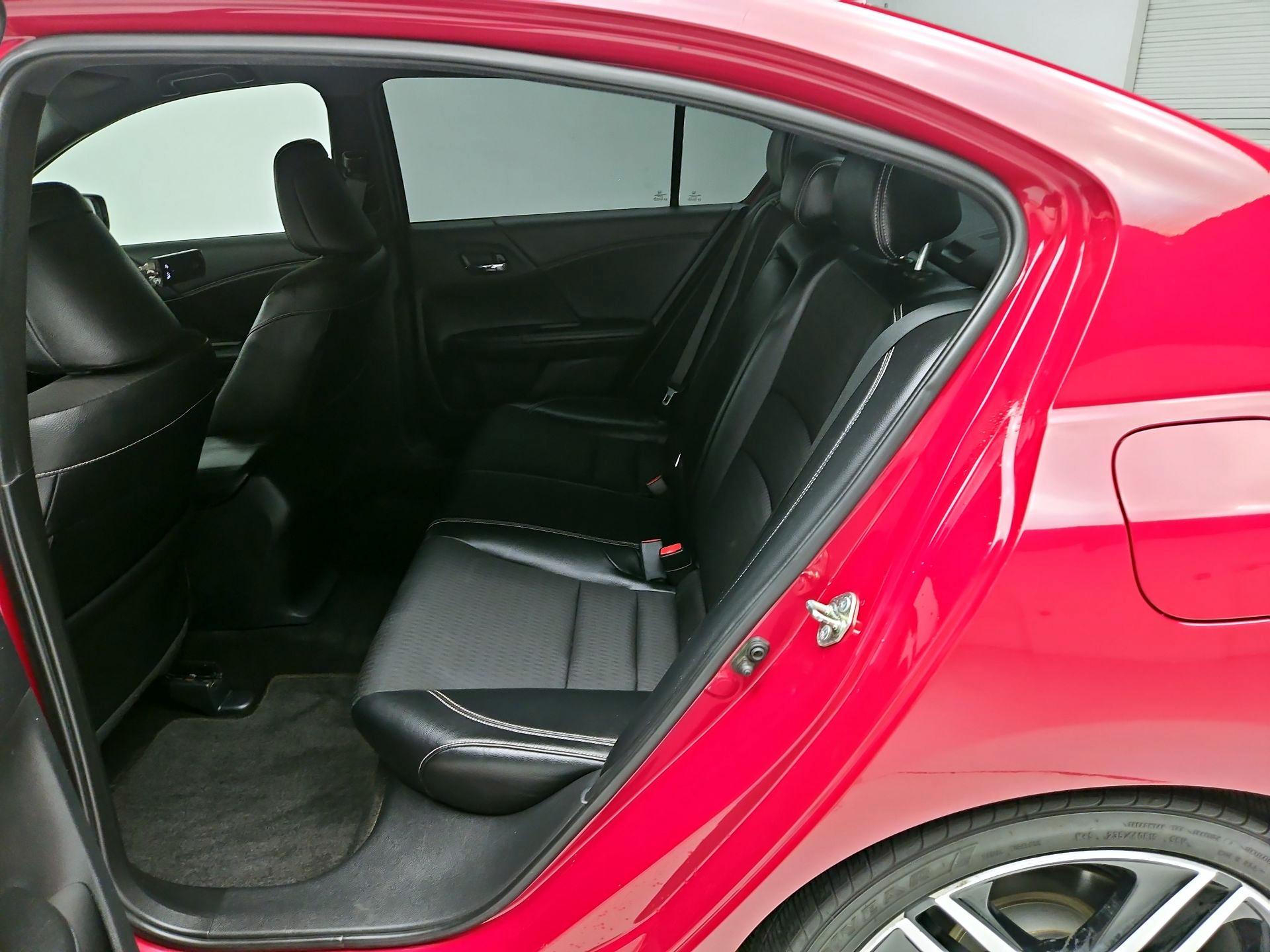 Thumbnail: 2016 Honda Accord - 19