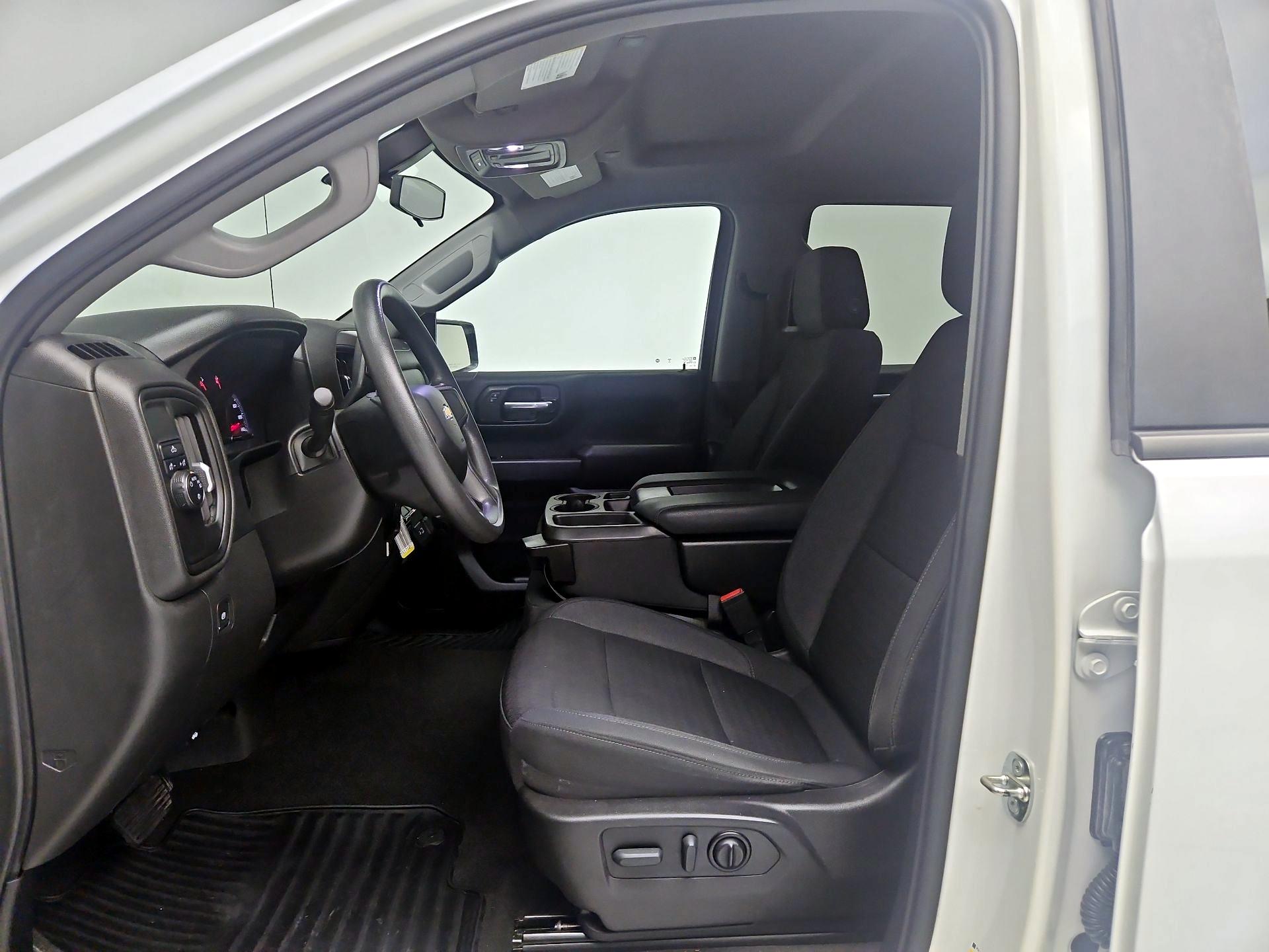 Thumbnail: 2022 Chevrolet Silverado 1500 - 11