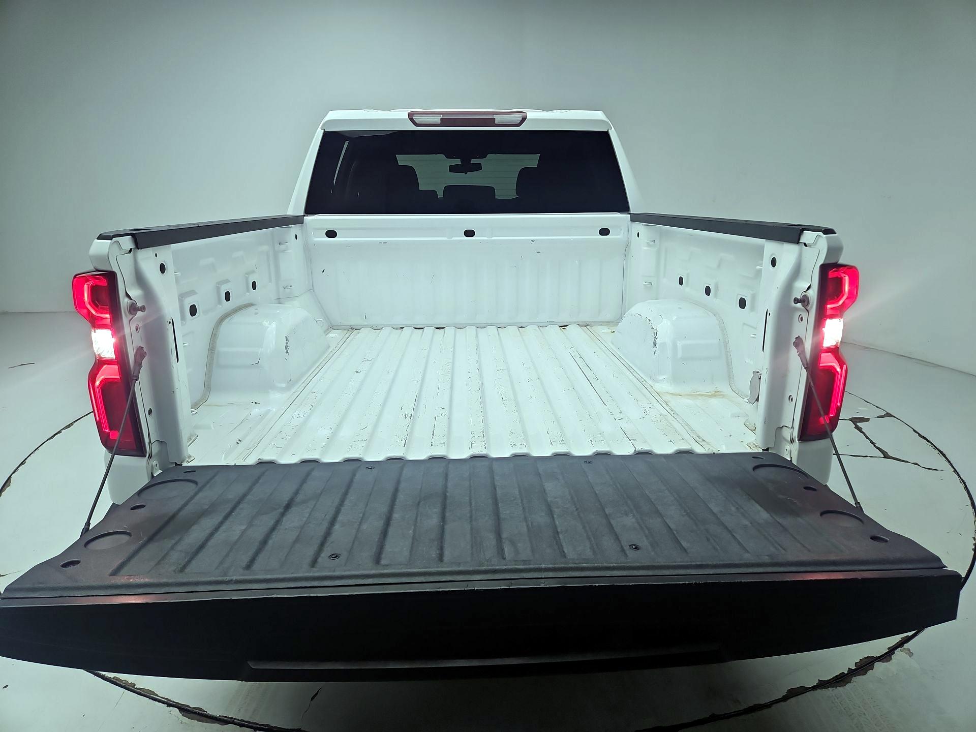 Thumbnail: 2022 Chevrolet Silverado 1500 - 20