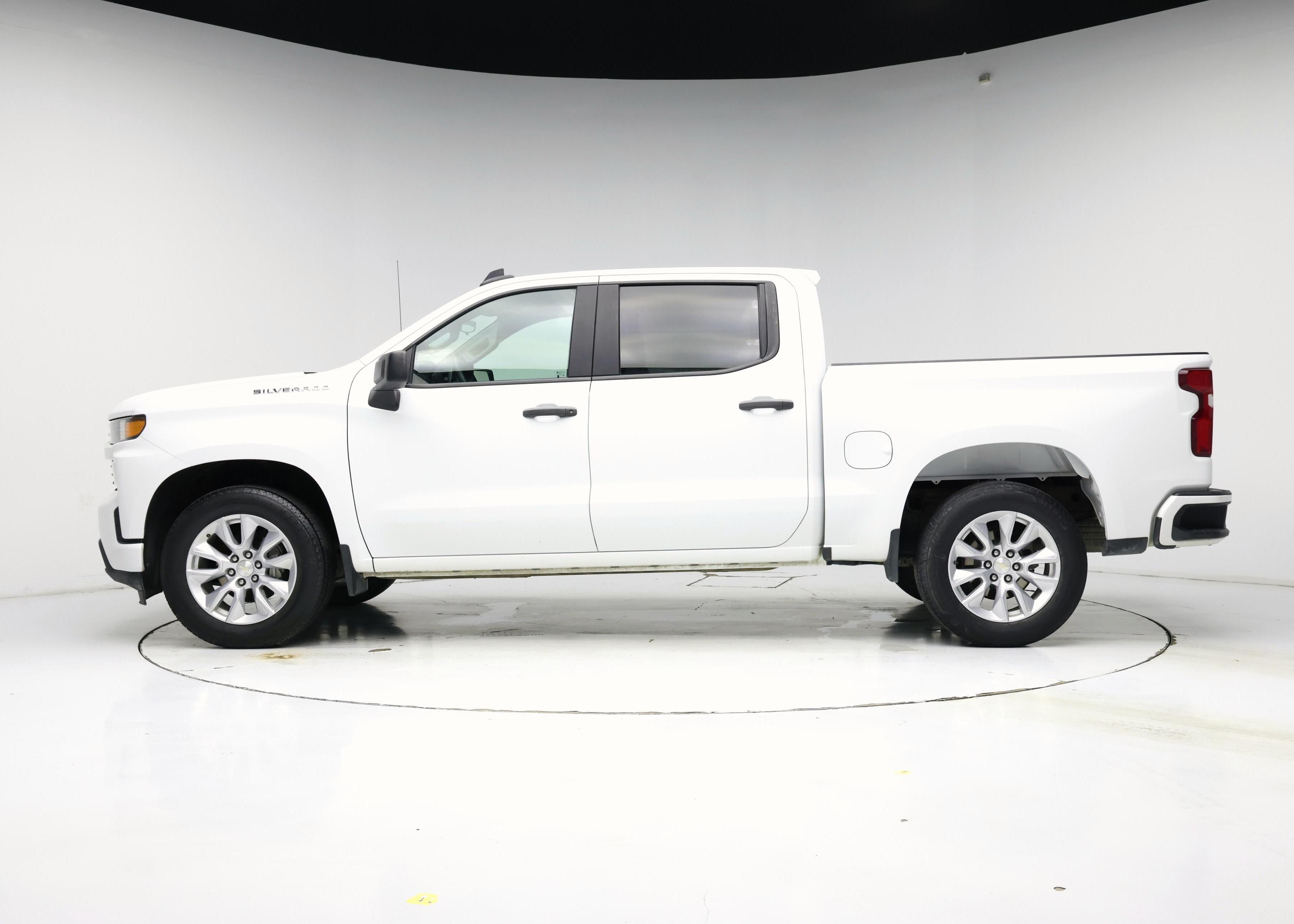 Thumbnail: 2022 Chevrolet Silverado 1500 - 3