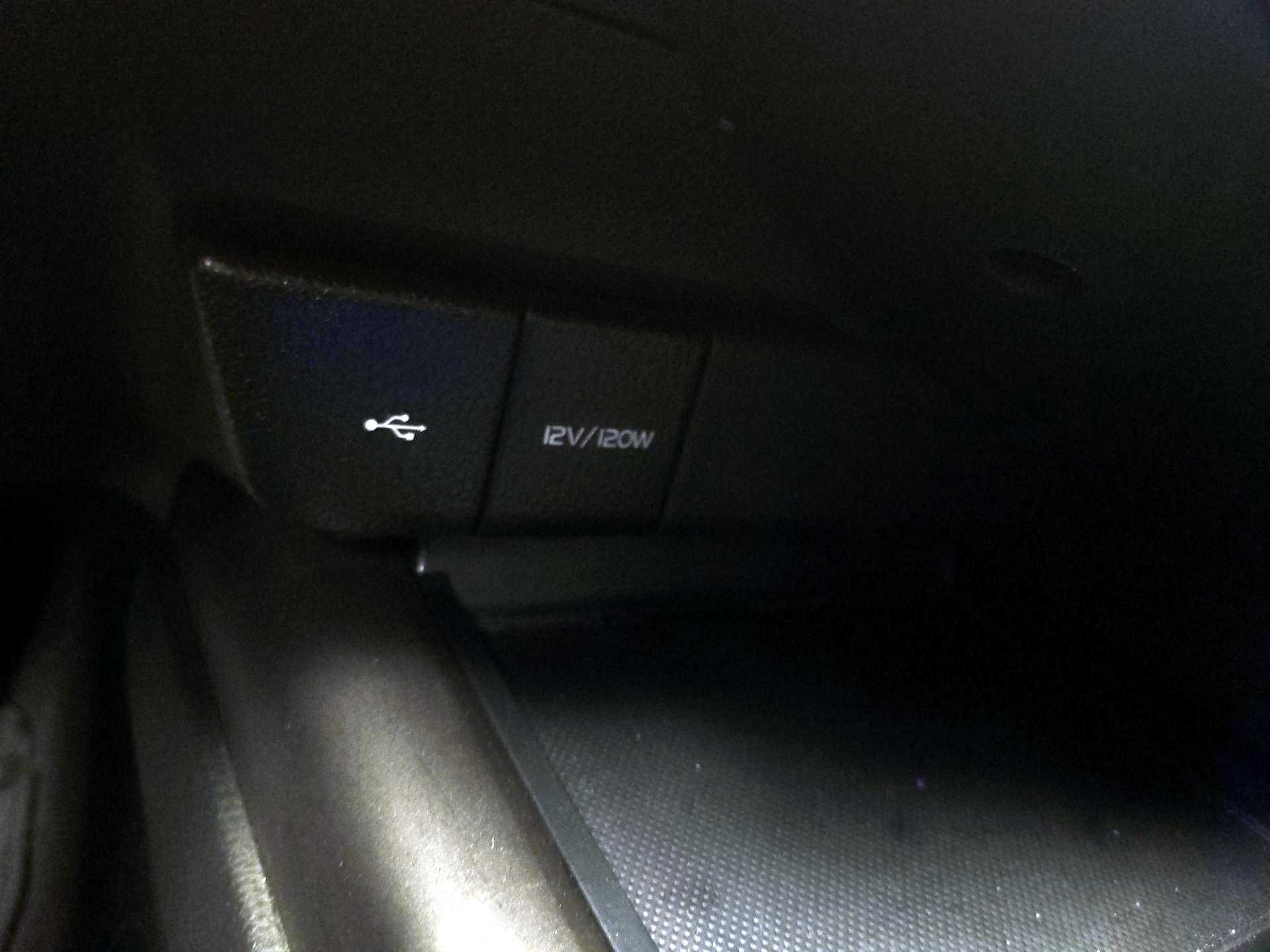 Thumbnail: 2024 Toyota Camry - 18