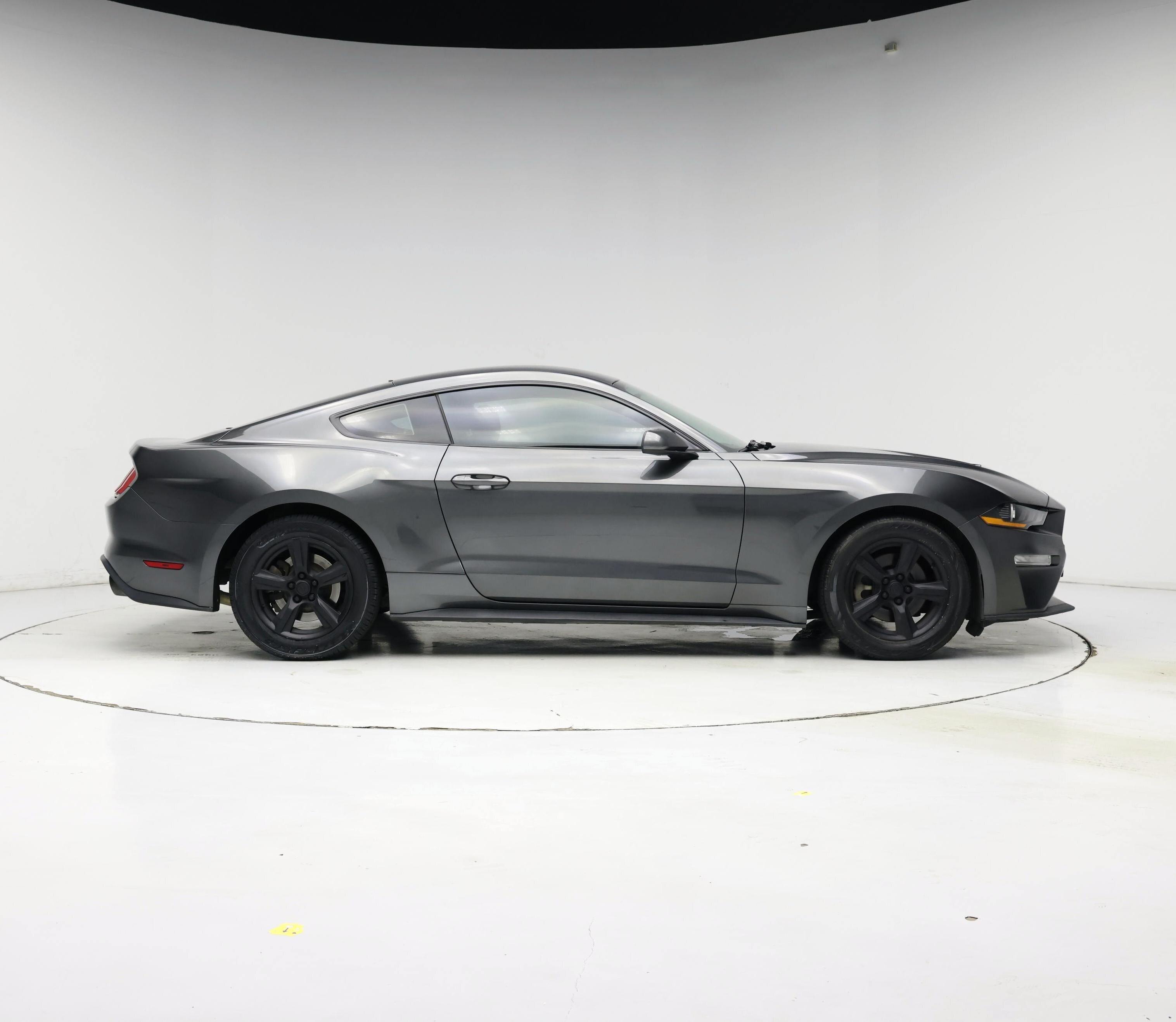 Thumbnail: 2018 Ford Mustang - 7