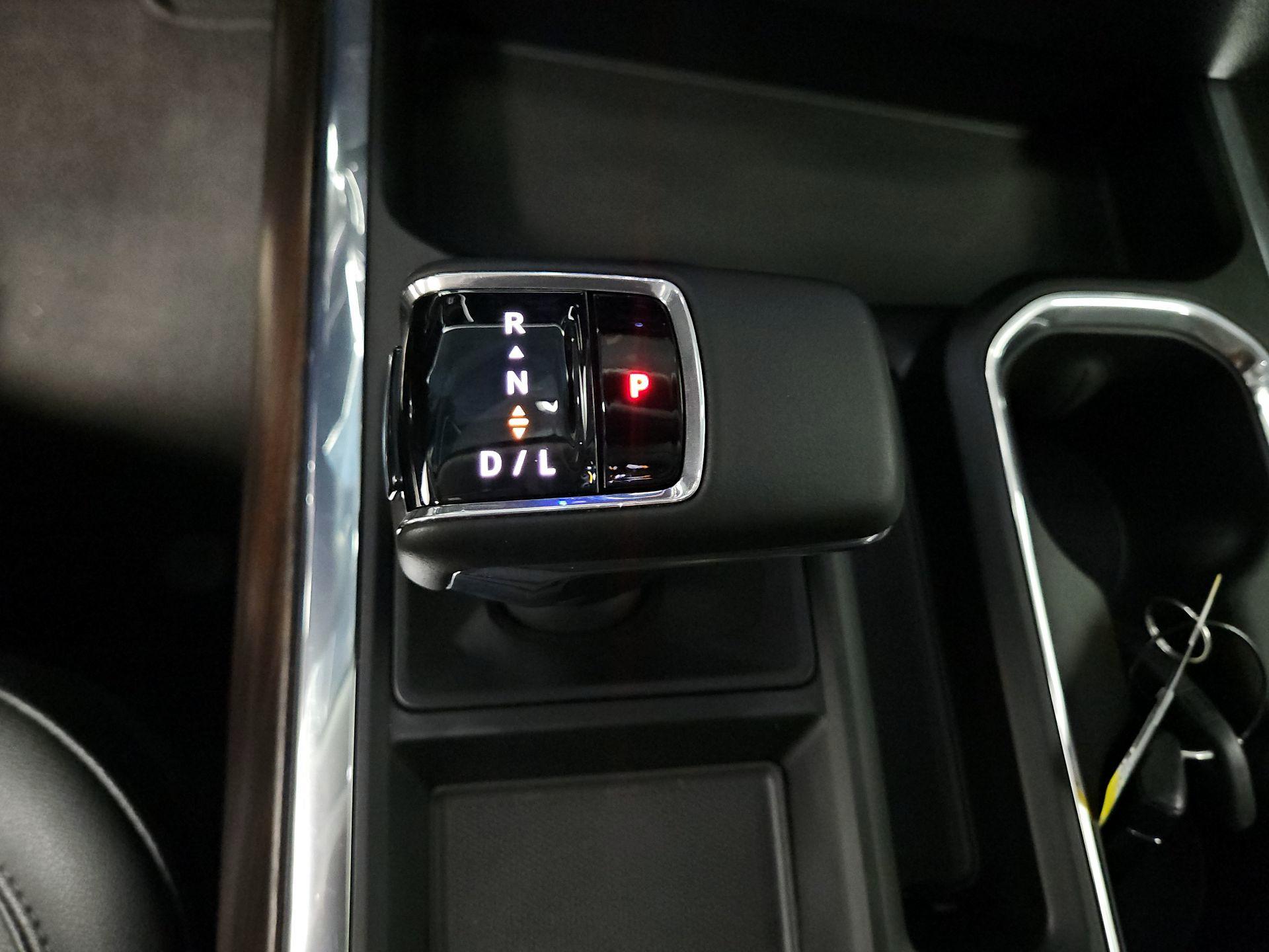 Thumbnail: 2024 GMC Sierra 1500 - 17