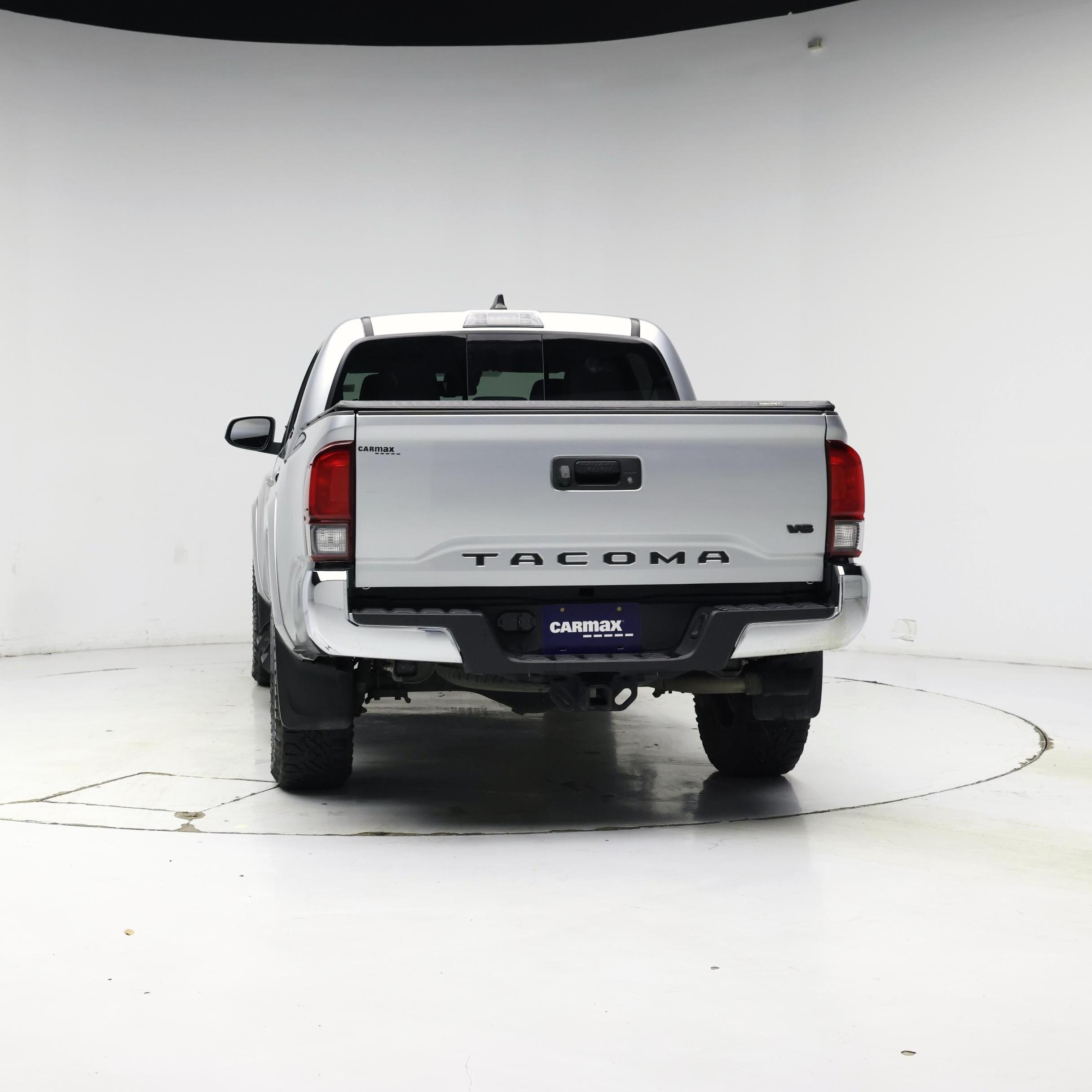Thumbnail: 2022 Toyota Tacoma - 6