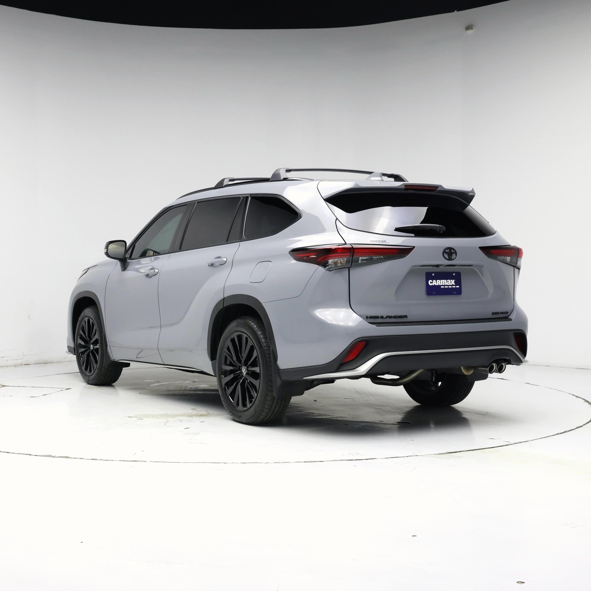 Thumbnail: 2025 Toyota Highlander - 2