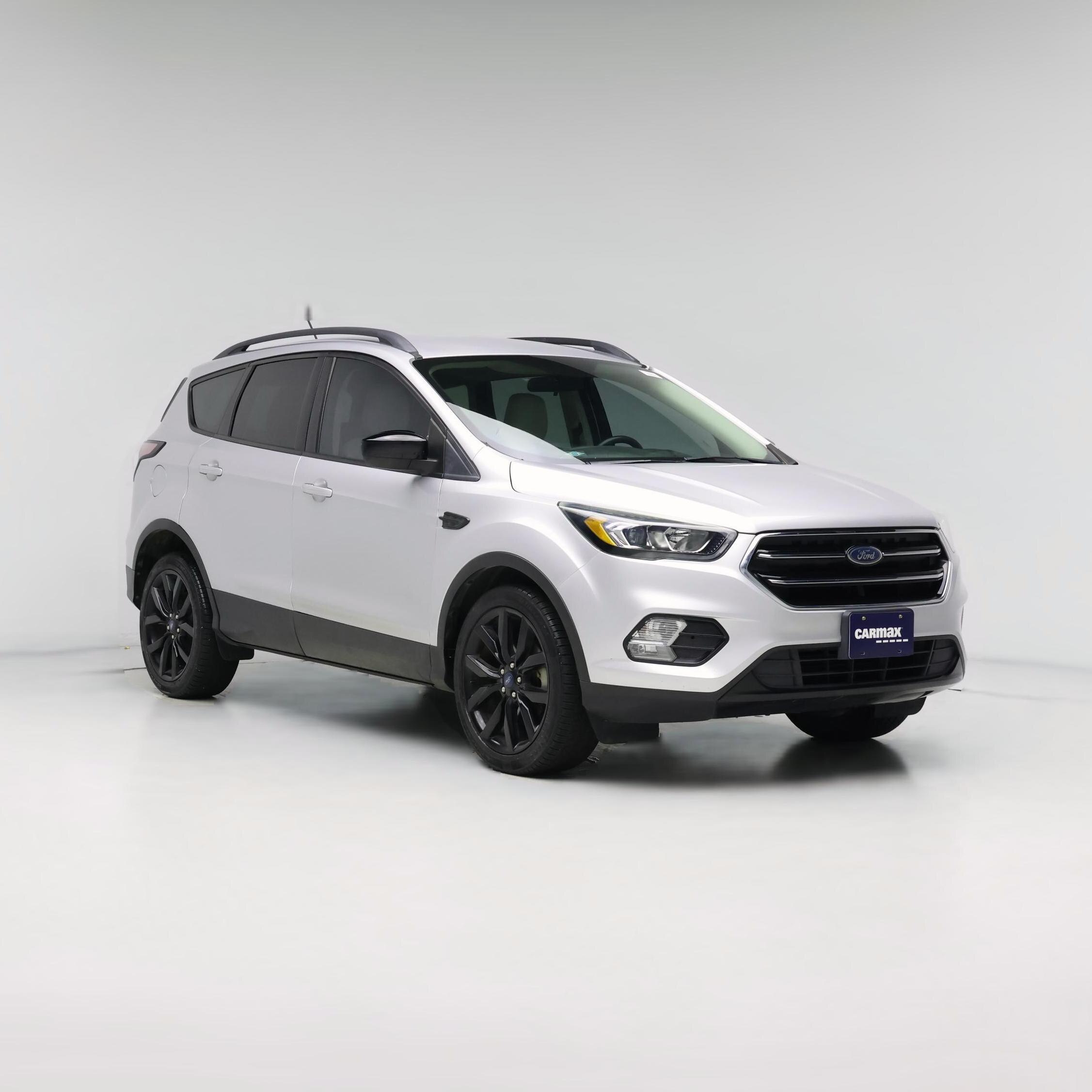 Thumbnail: 2018 Ford Escape - 1