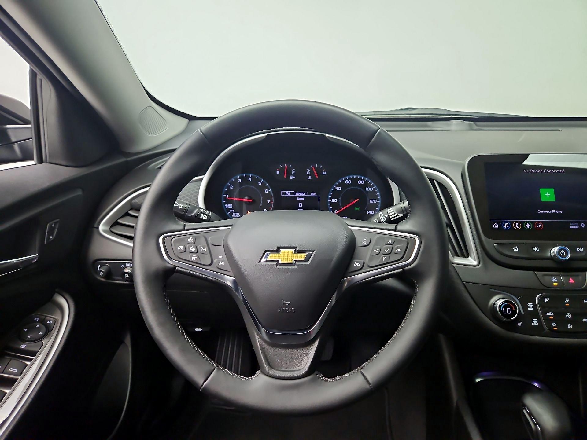 Thumbnail: 2025 Chevrolet Malibu - 10