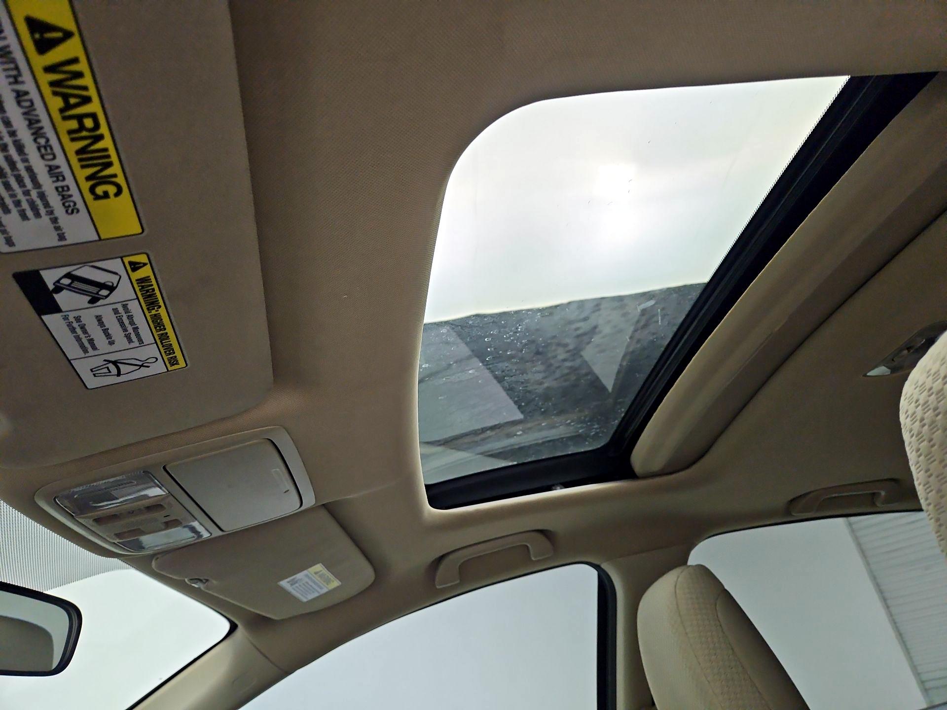 Thumbnail: 2016 Honda CR-V - 19