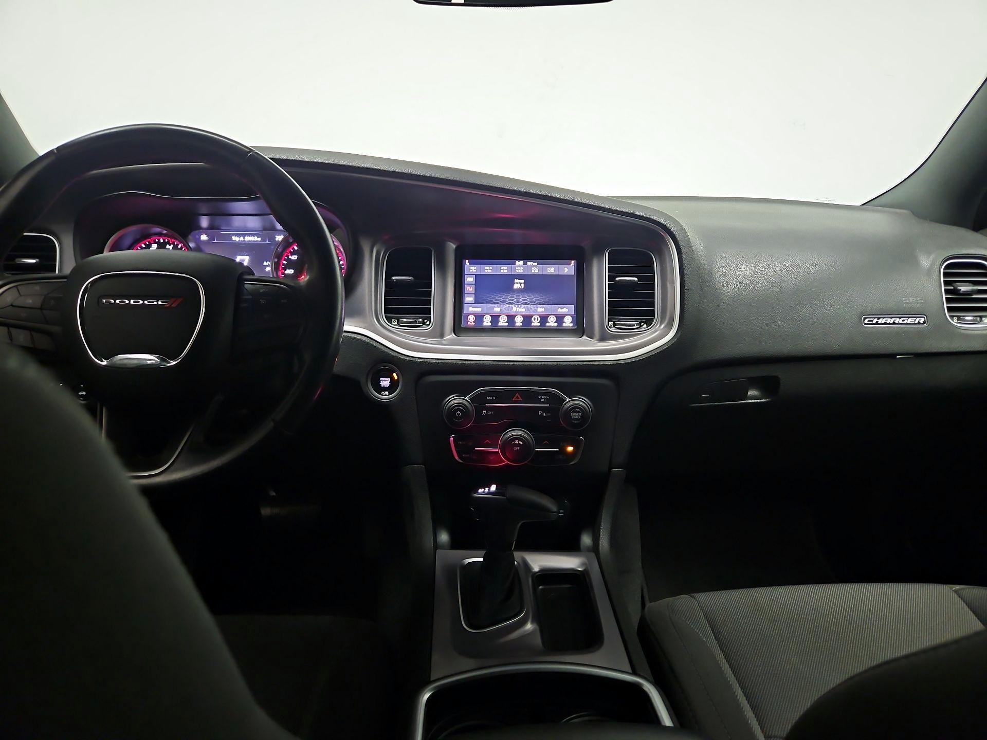Thumbnail: 2019 Dodge Charger - 9