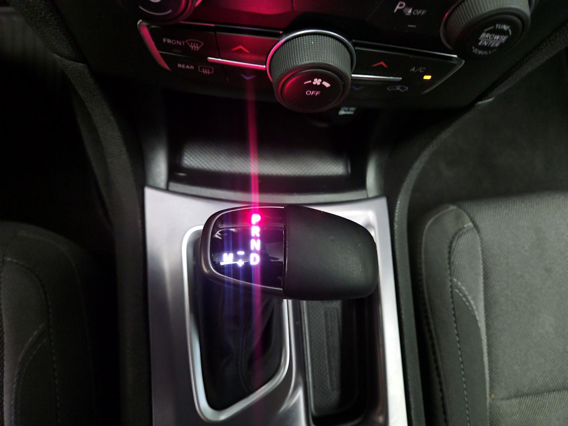 Thumbnail: 2019 Dodge Charger - 17