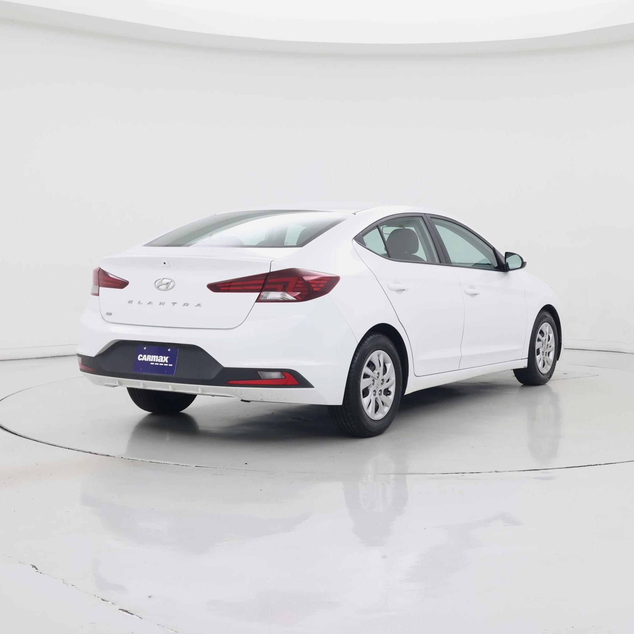 Thumbnail: 2019 Hyundai Elantra - 8