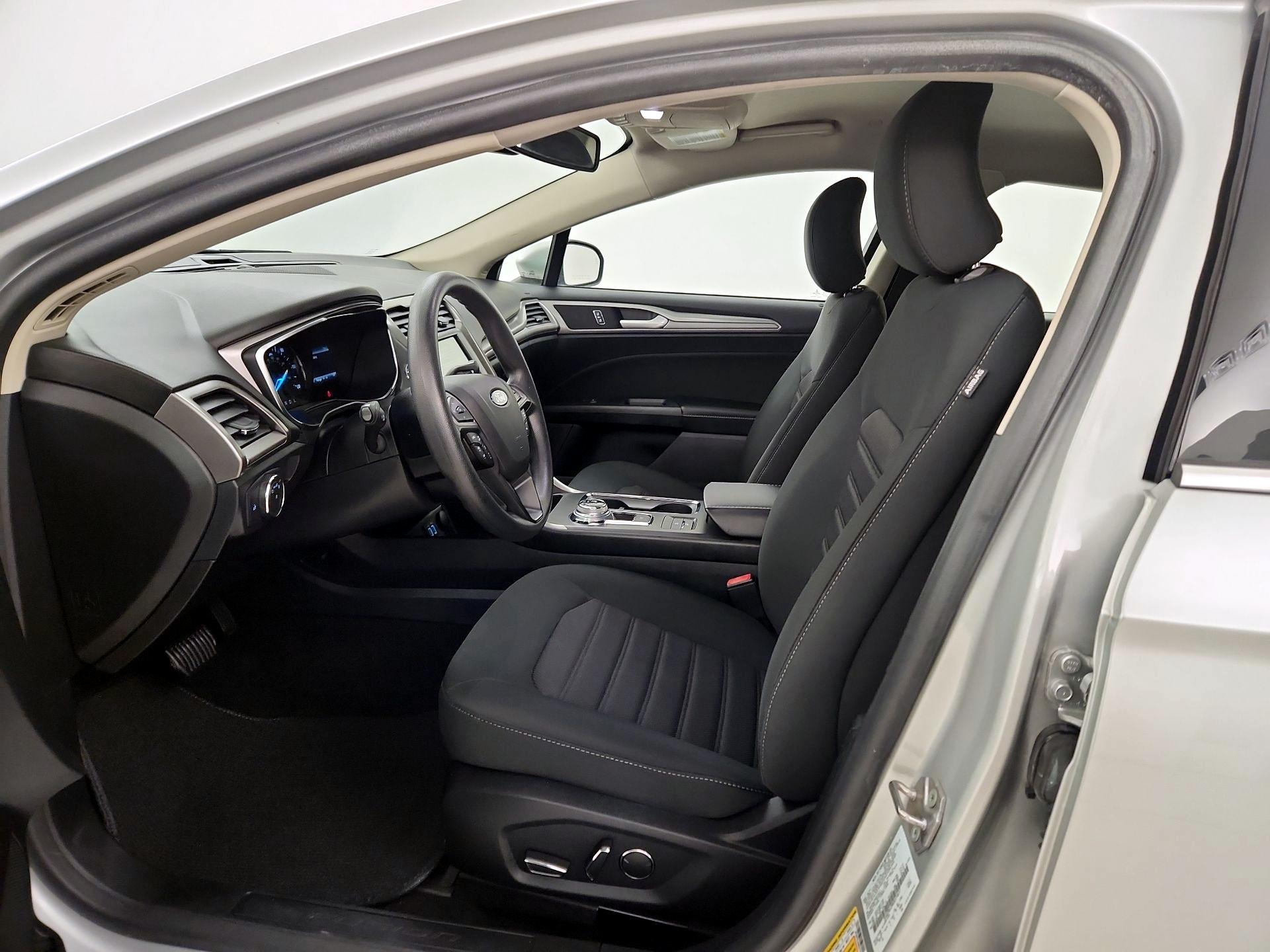 Thumbnail: 2019 Ford Fusion - 11