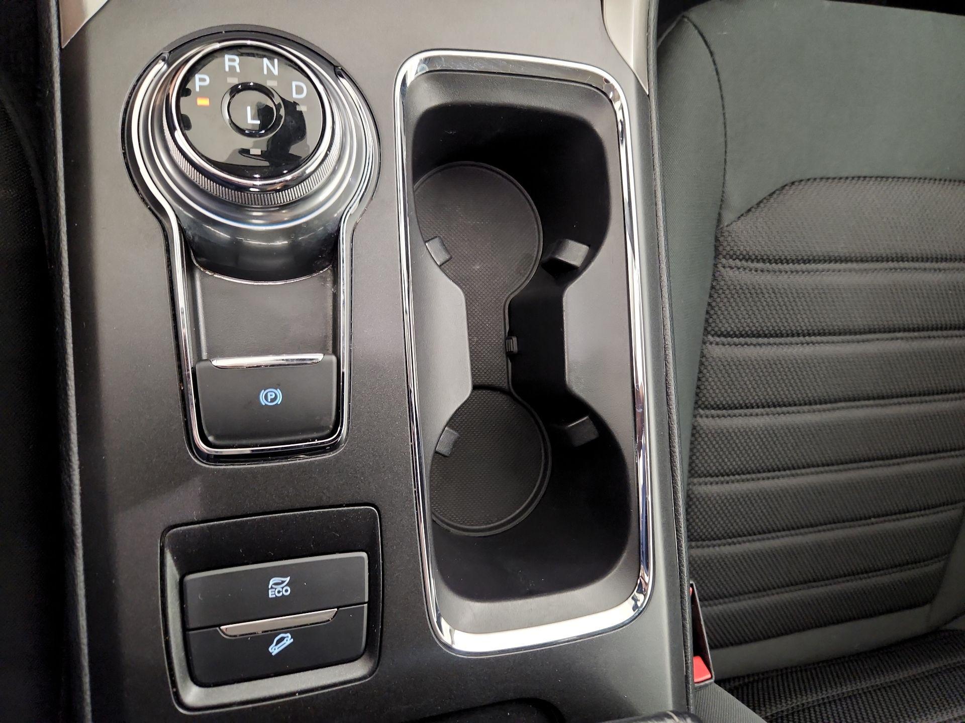 Thumbnail: 2019 Ford Fusion - 18