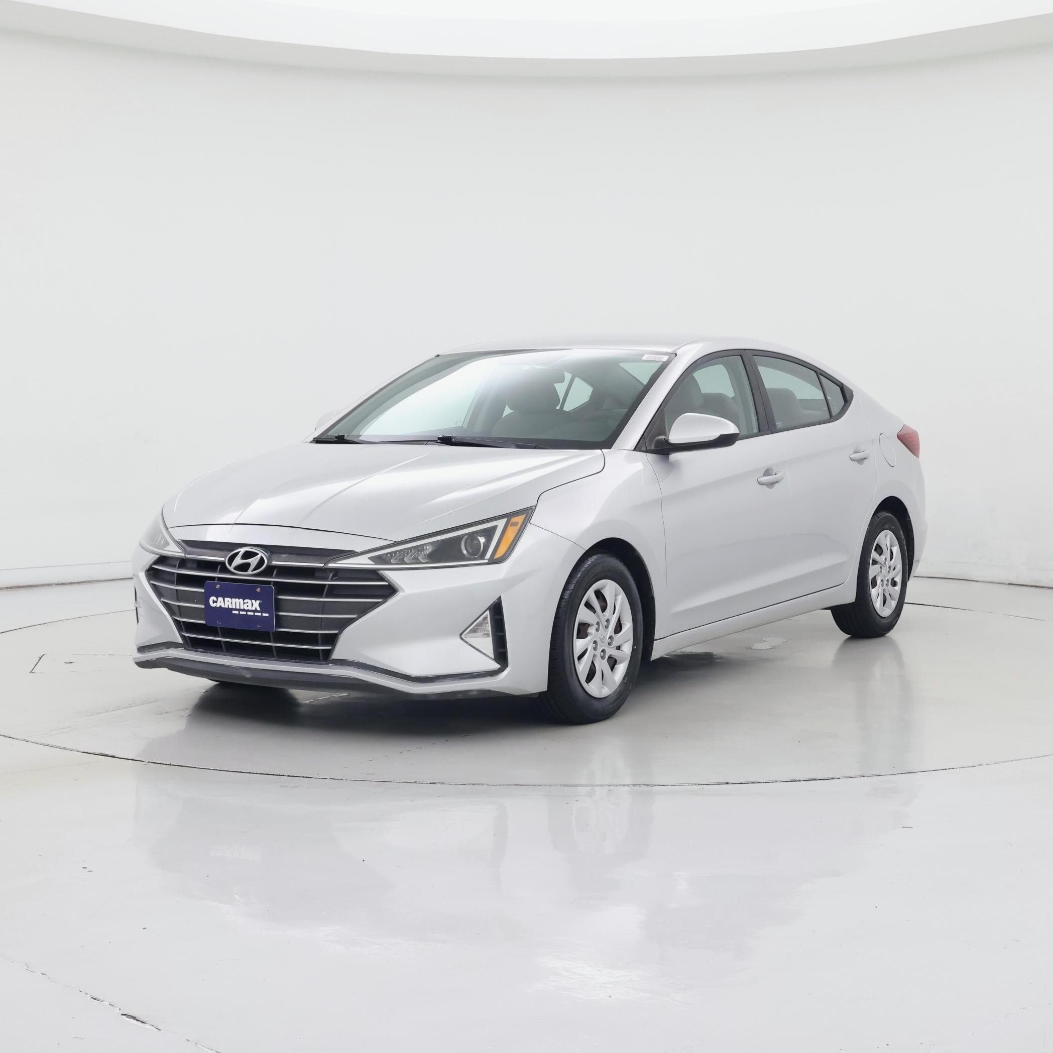 Thumbnail: 2019 Hyundai Elantra - 4
