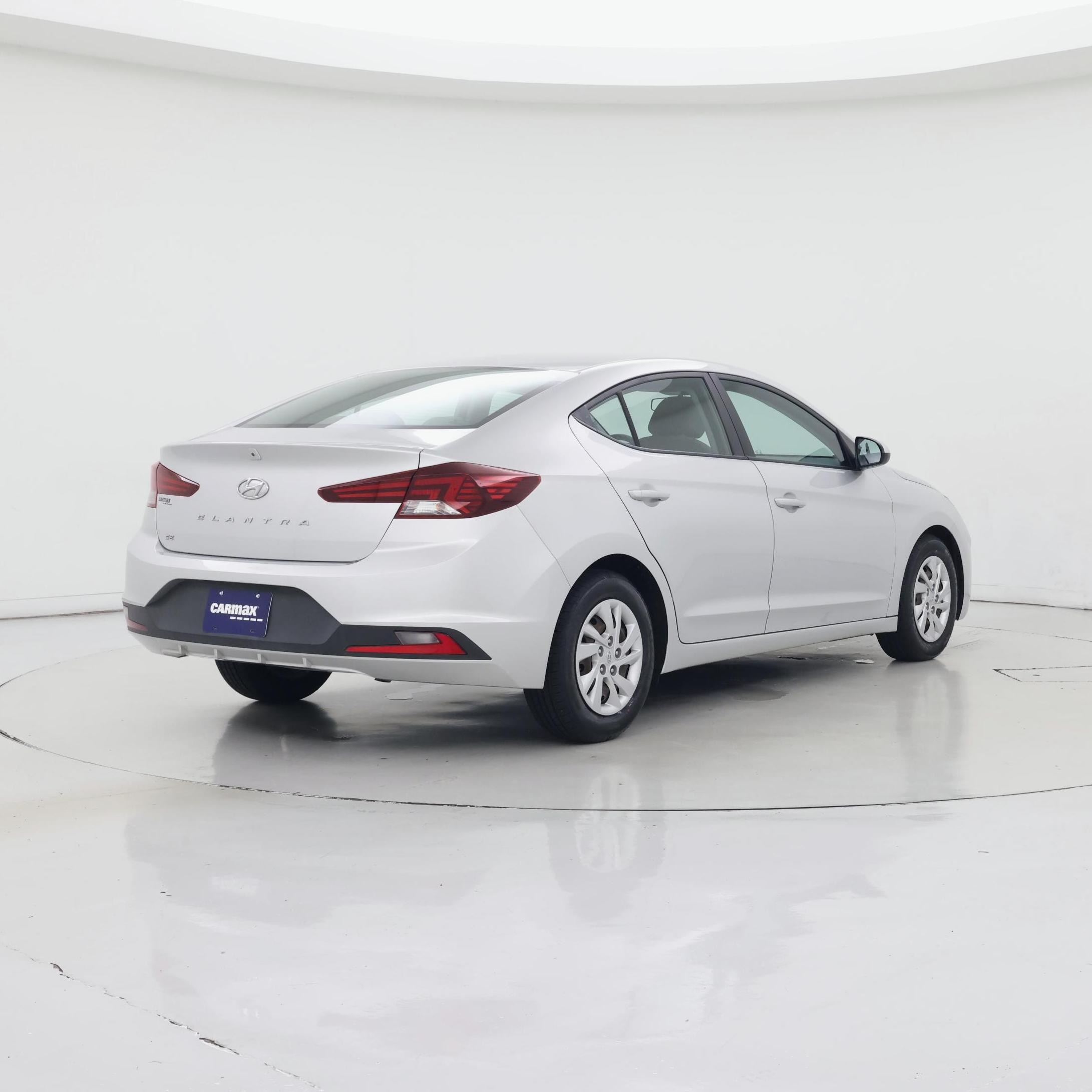 Thumbnail: 2019 Hyundai Elantra - 8