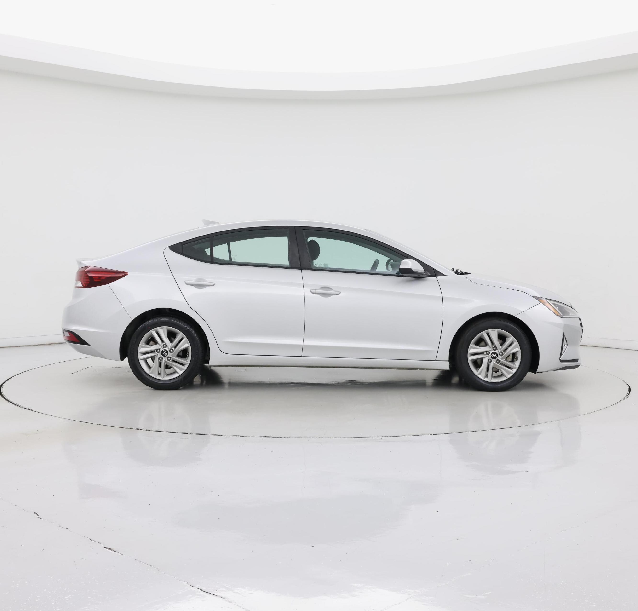 Thumbnail: 2019 Hyundai Elantra - 7