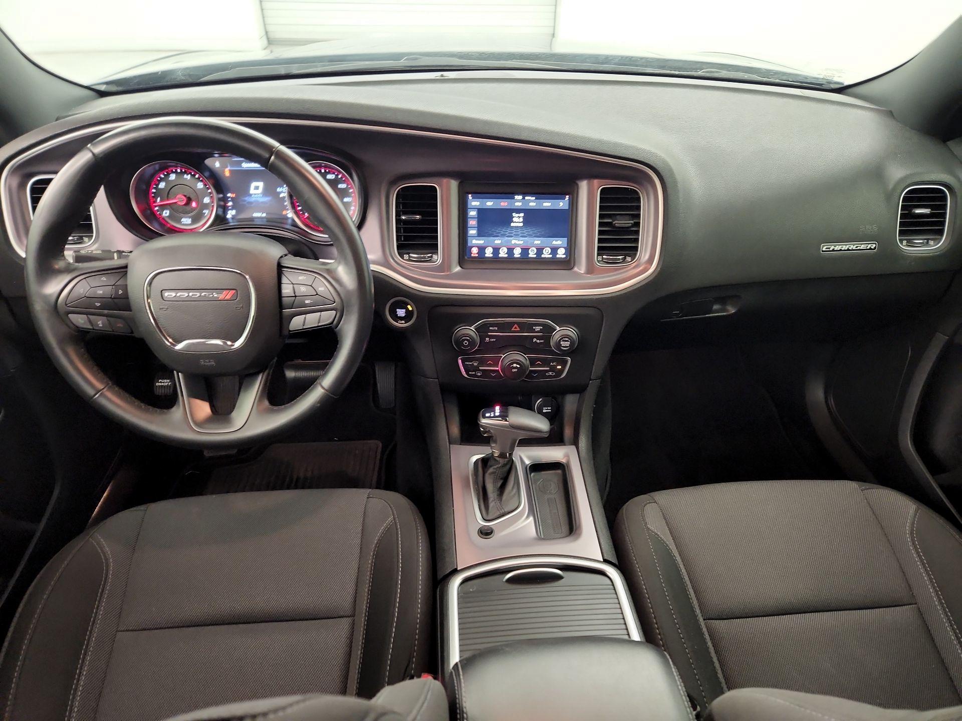 Thumbnail: 2019 Dodge Charger - 9