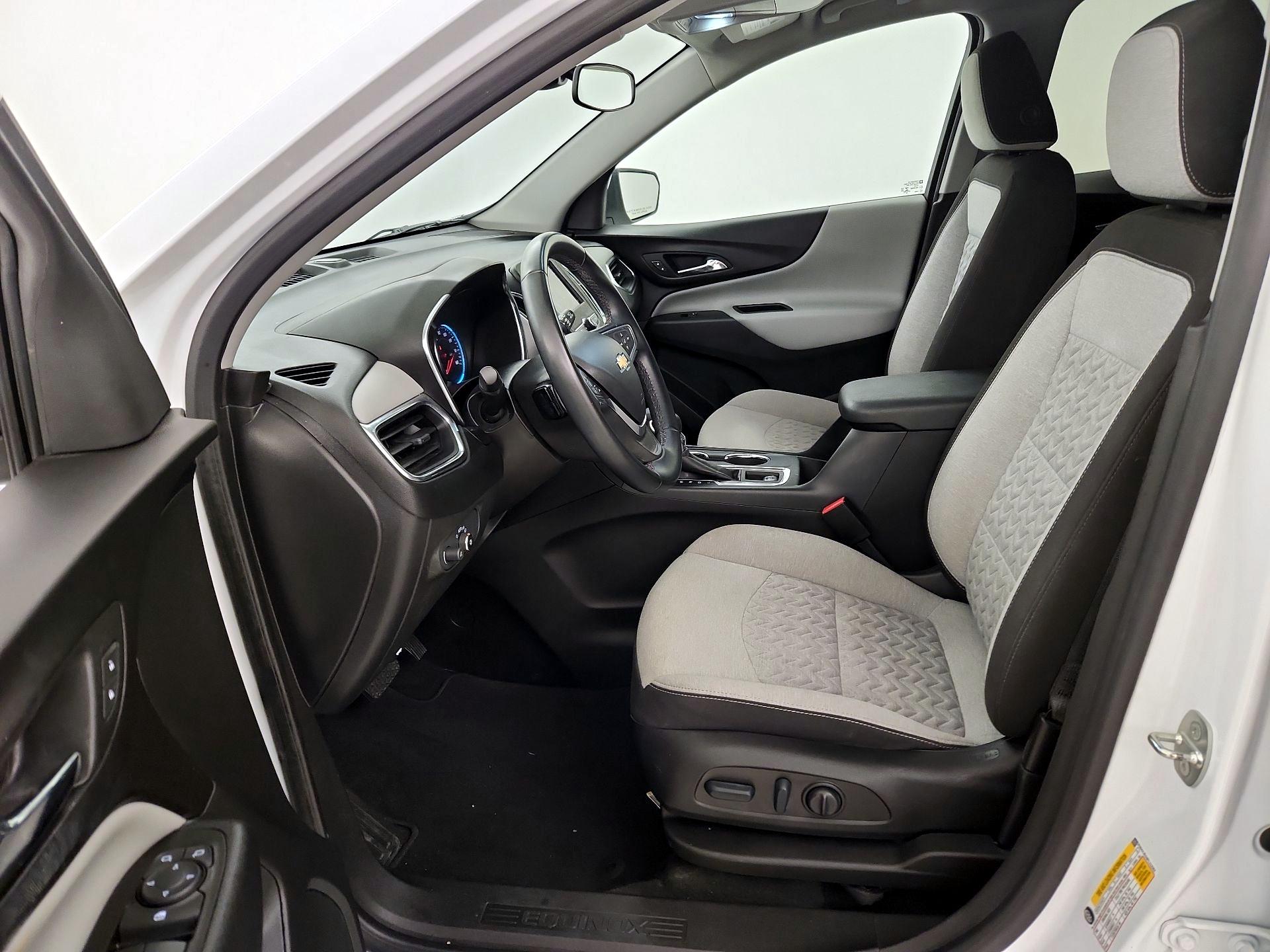 Thumbnail: 2023 Chevrolet Equinox - 11