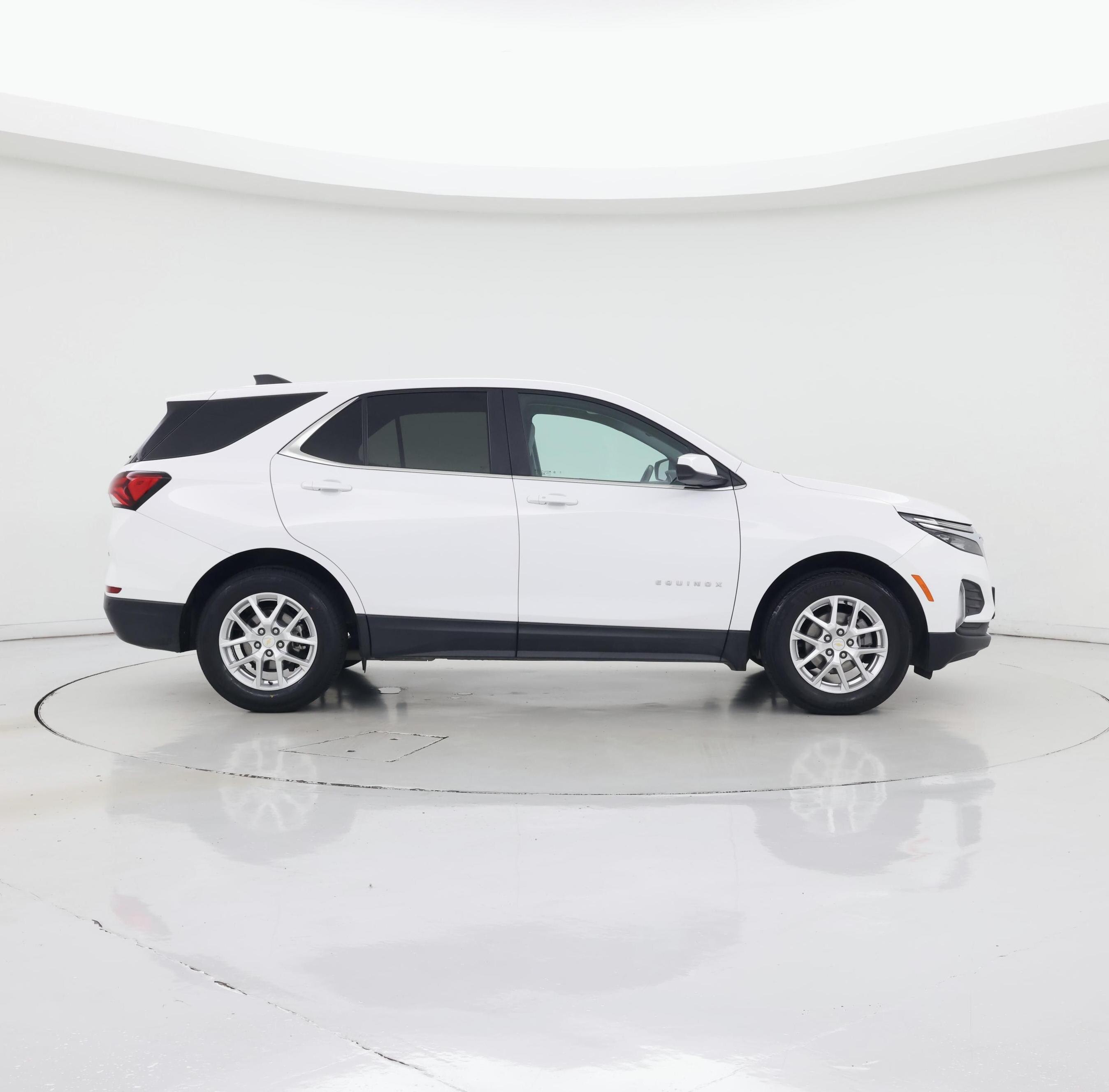 Thumbnail: 2023 Chevrolet Equinox - 7