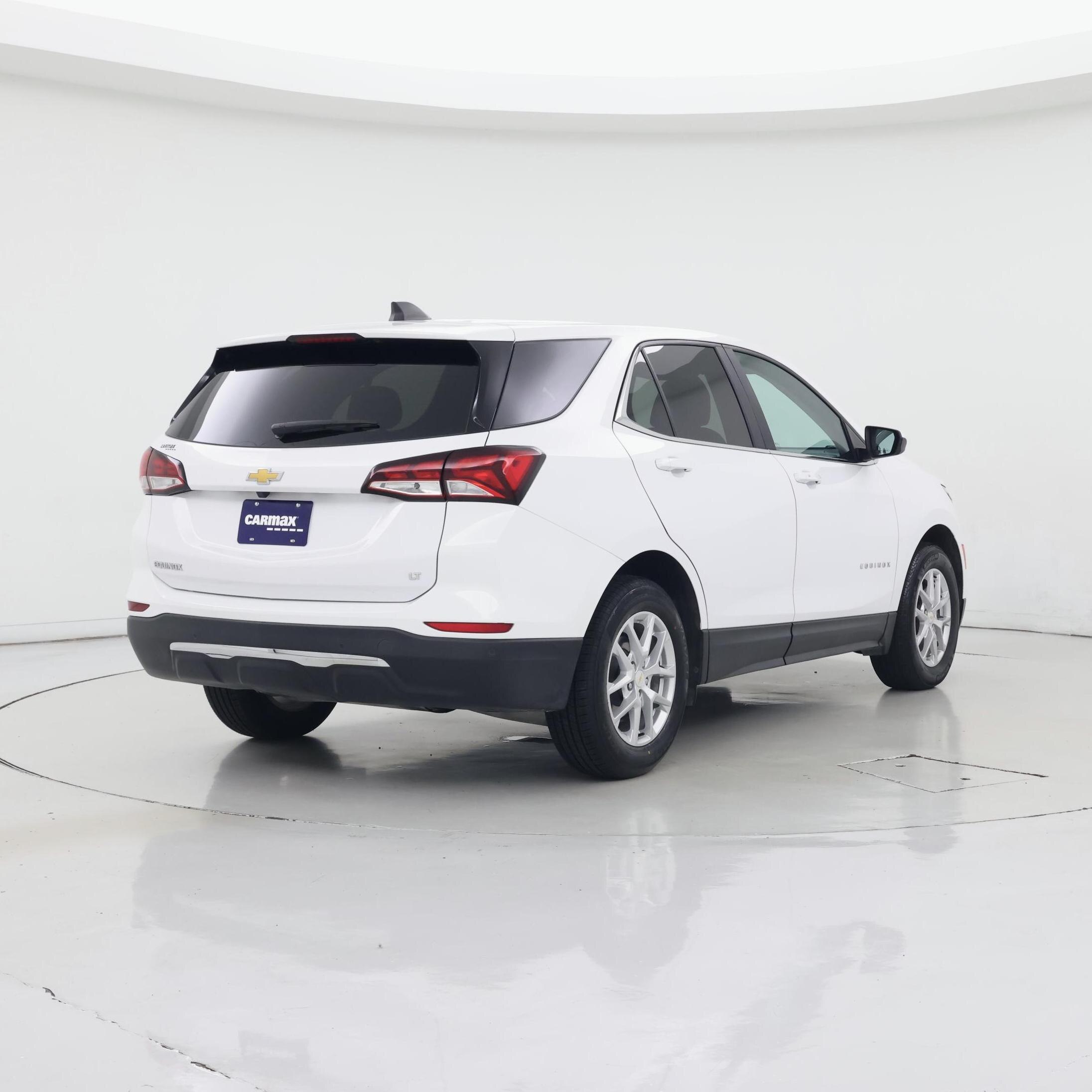 Thumbnail: 2023 Chevrolet Equinox - 8