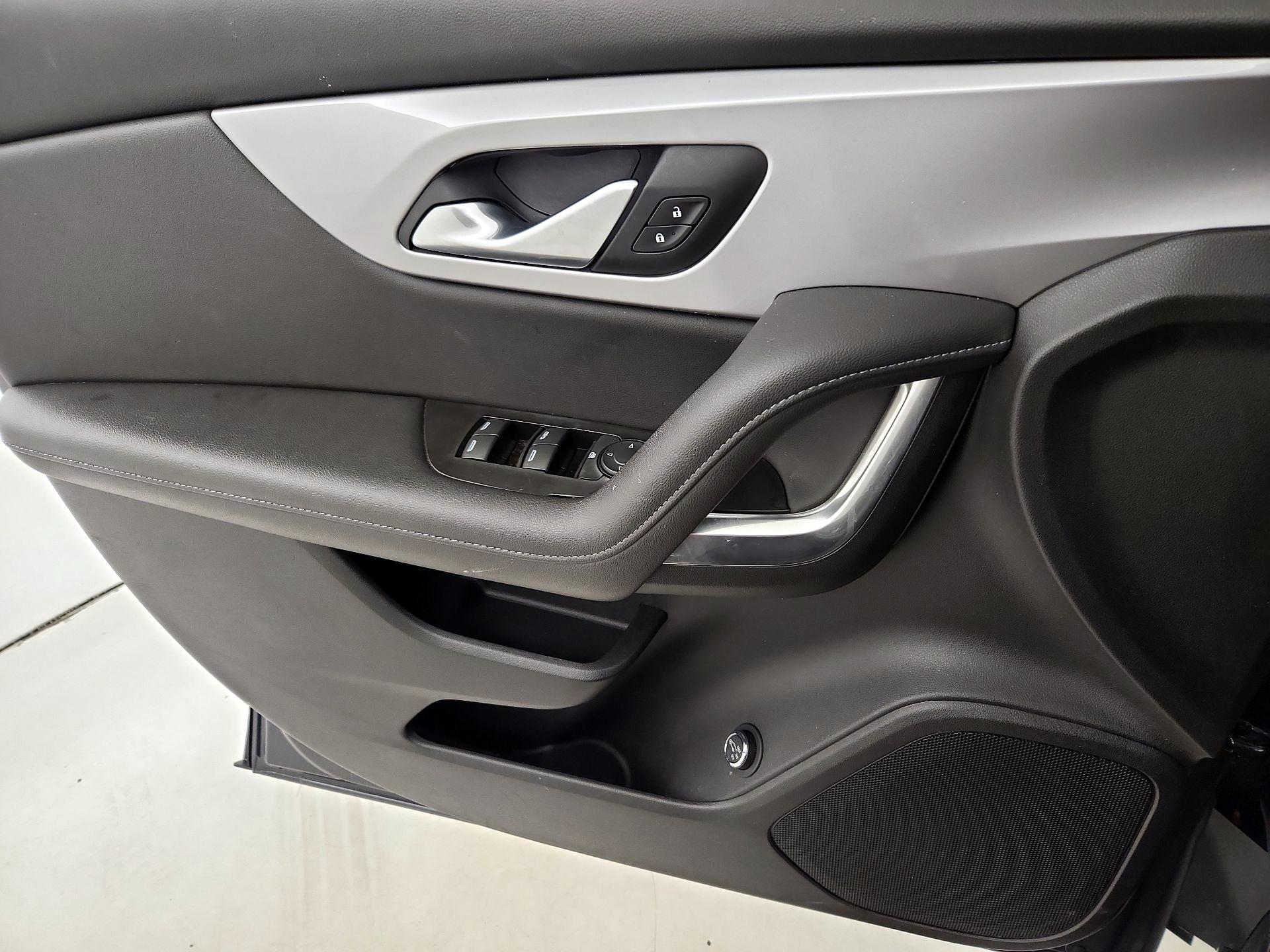 Thumbnail: 2022 Chevrolet Blazer - 12