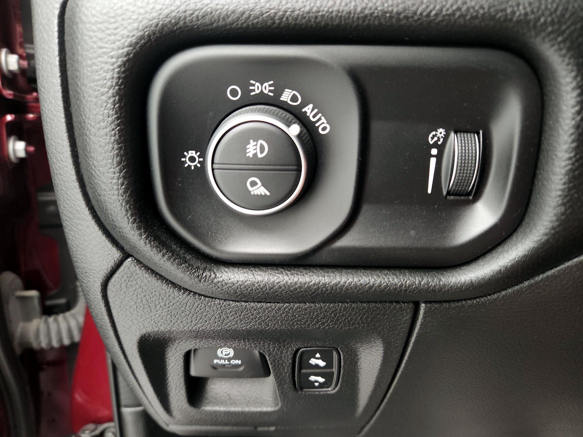Thumbnail: 2023 RAM 1500 - 13