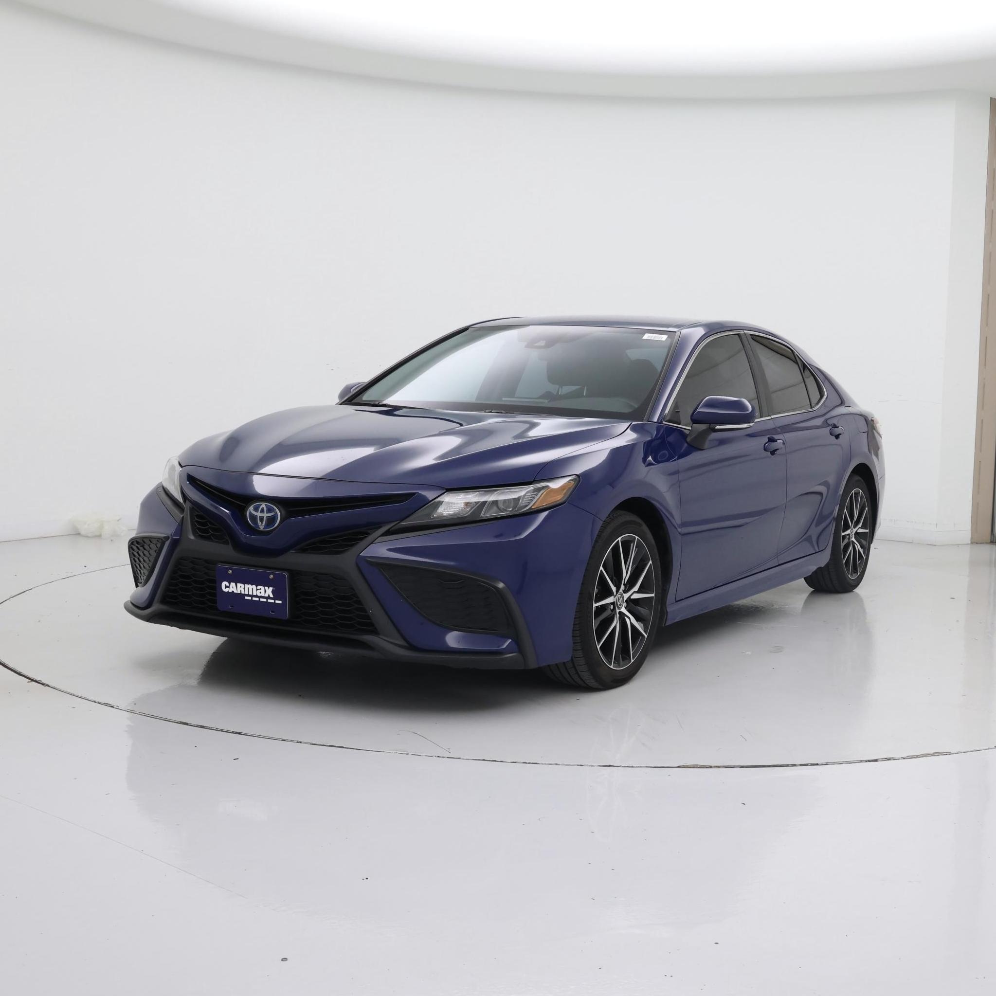 Thumbnail: 2023 Toyota Camry - 4