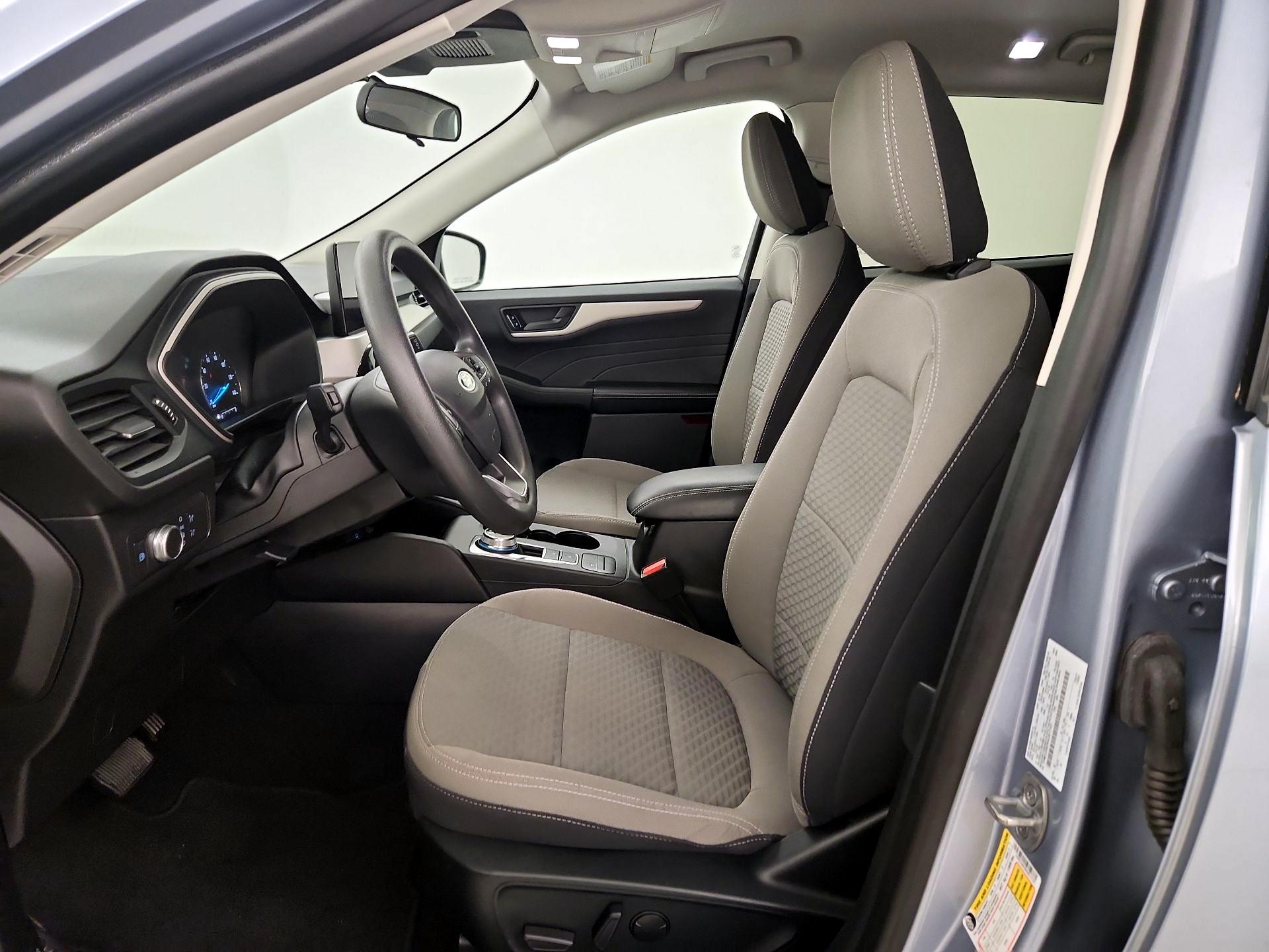 Thumbnail: 2022 Ford Escape - 11