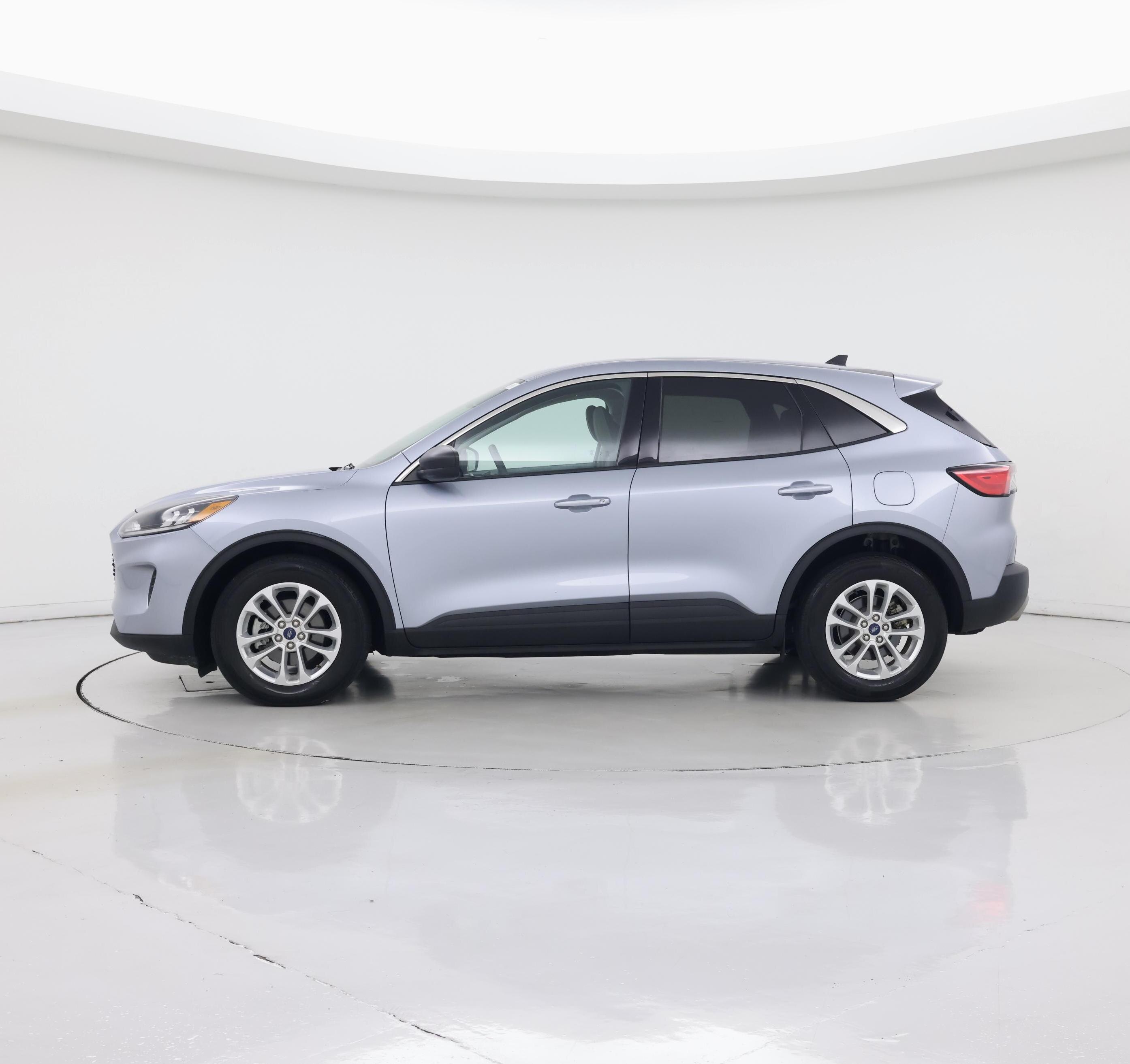 Thumbnail: 2022 Ford Escape - 3