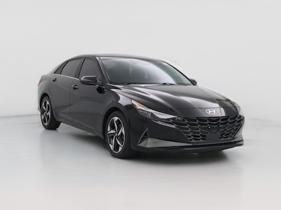 Black 2022 Hyundai Elantra Limited