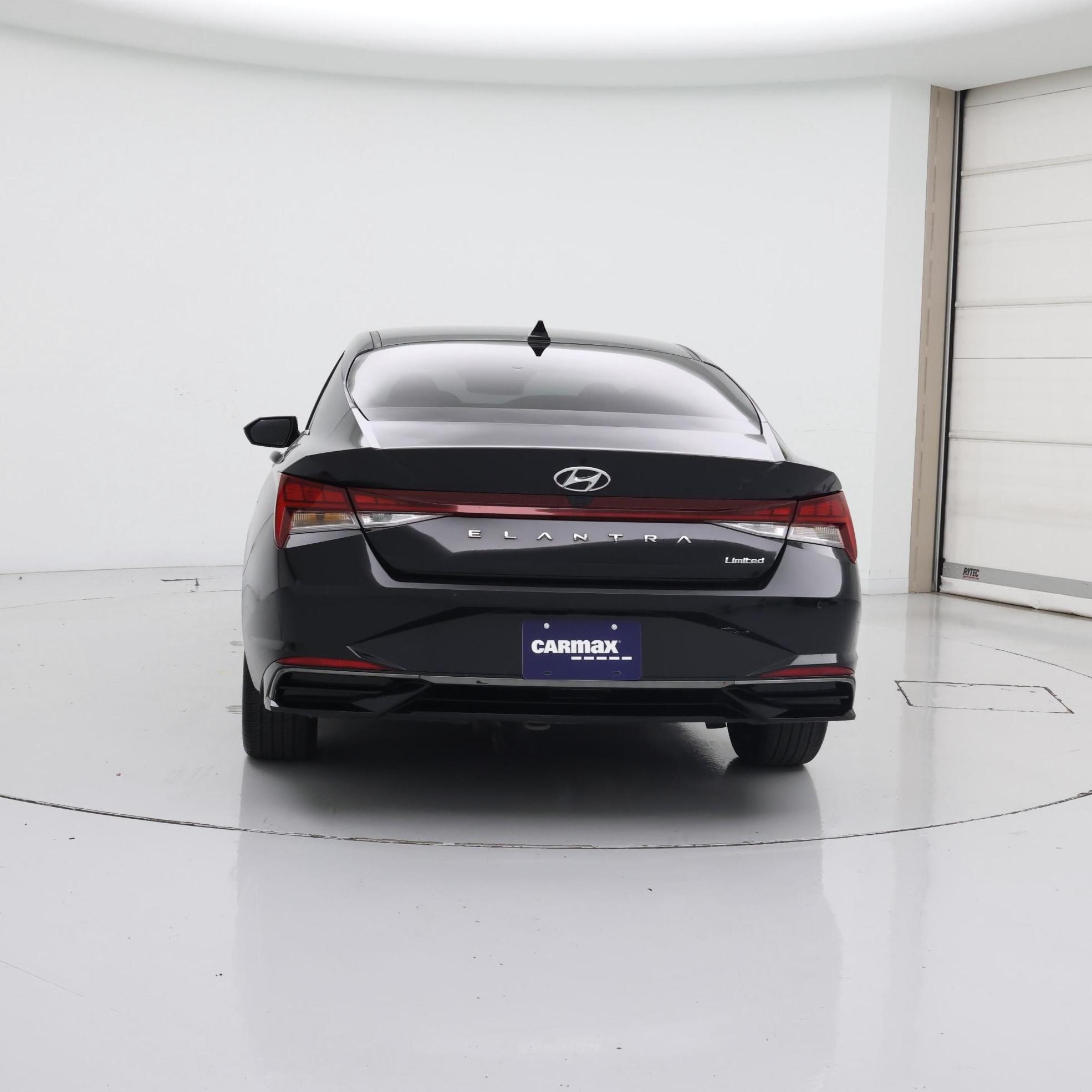 Thumbnail: 2022 Hyundai Elantra - 6