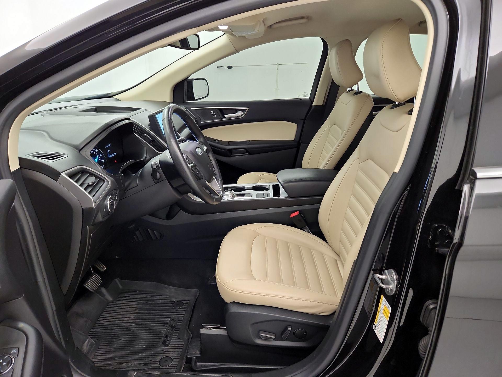 Thumbnail: 2022 Ford Edge - 11