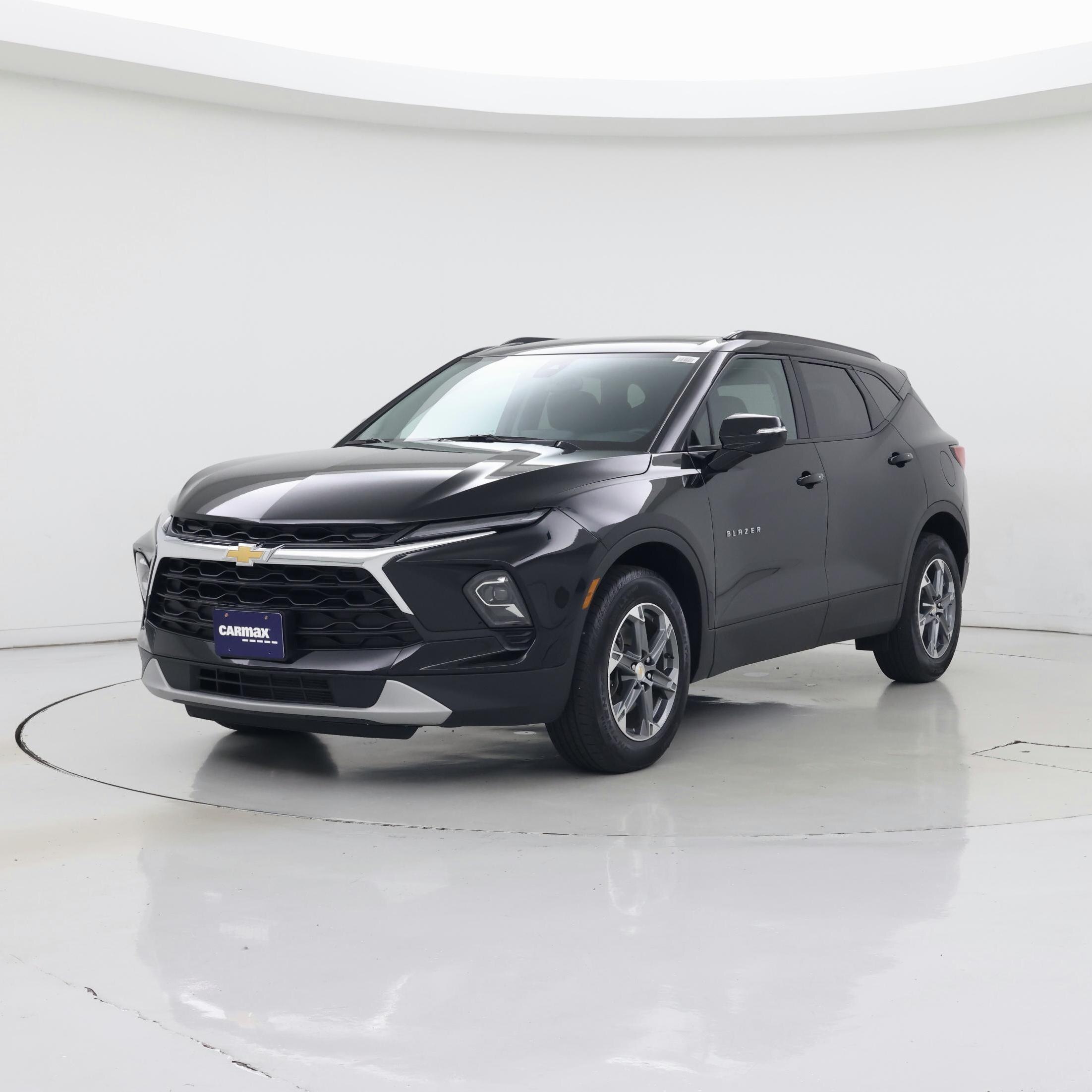Thumbnail: 2023 Chevrolet Blazer - 4