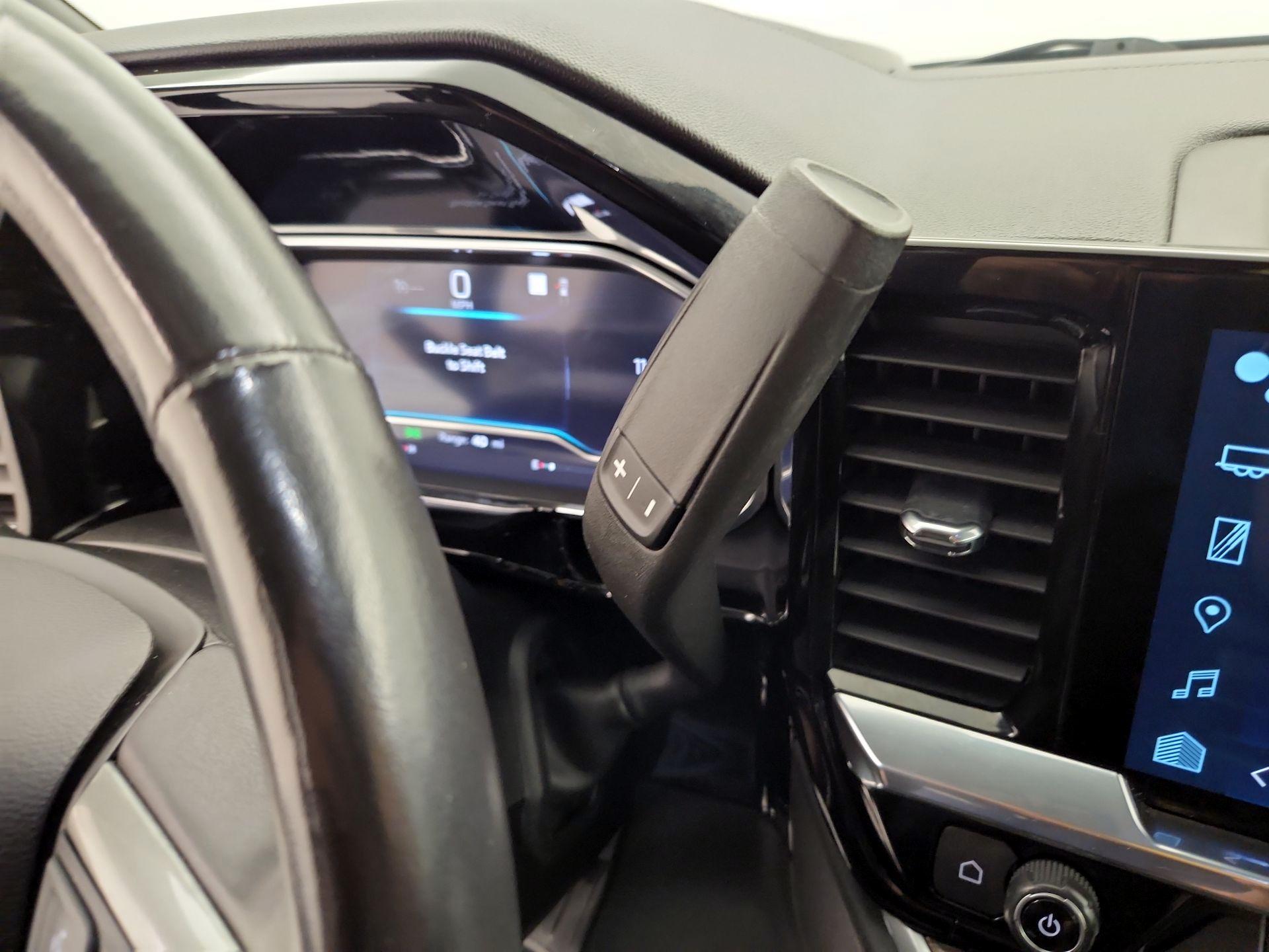 Thumbnail: 2022 Chevrolet Silverado 1500 - 17