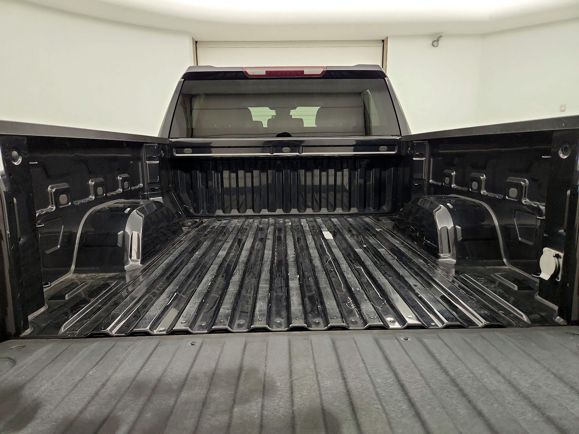 Thumbnail: 2022 Chevrolet Silverado 1500 - 20