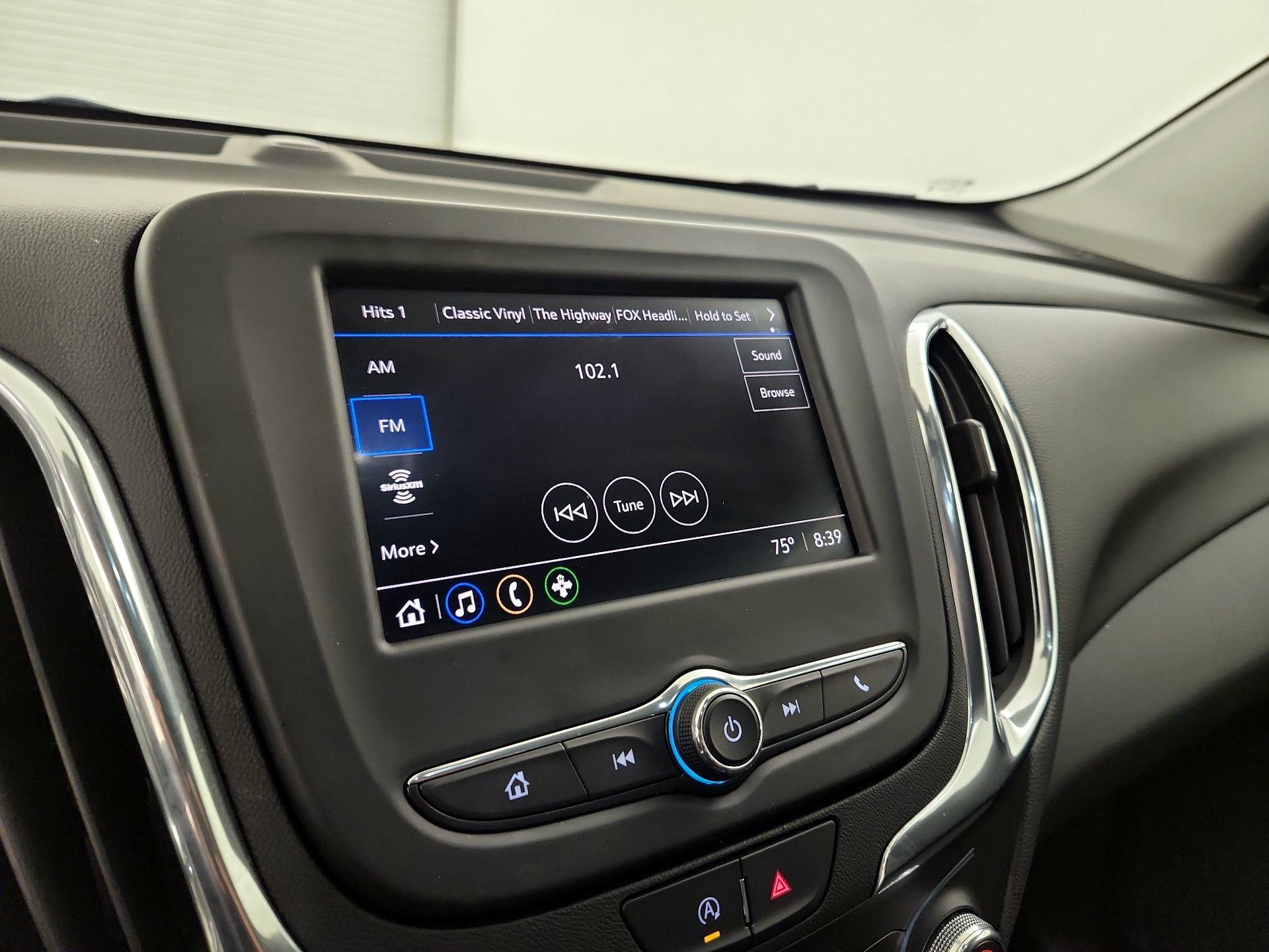 Thumbnail: 2023 Chevrolet Equinox - 15