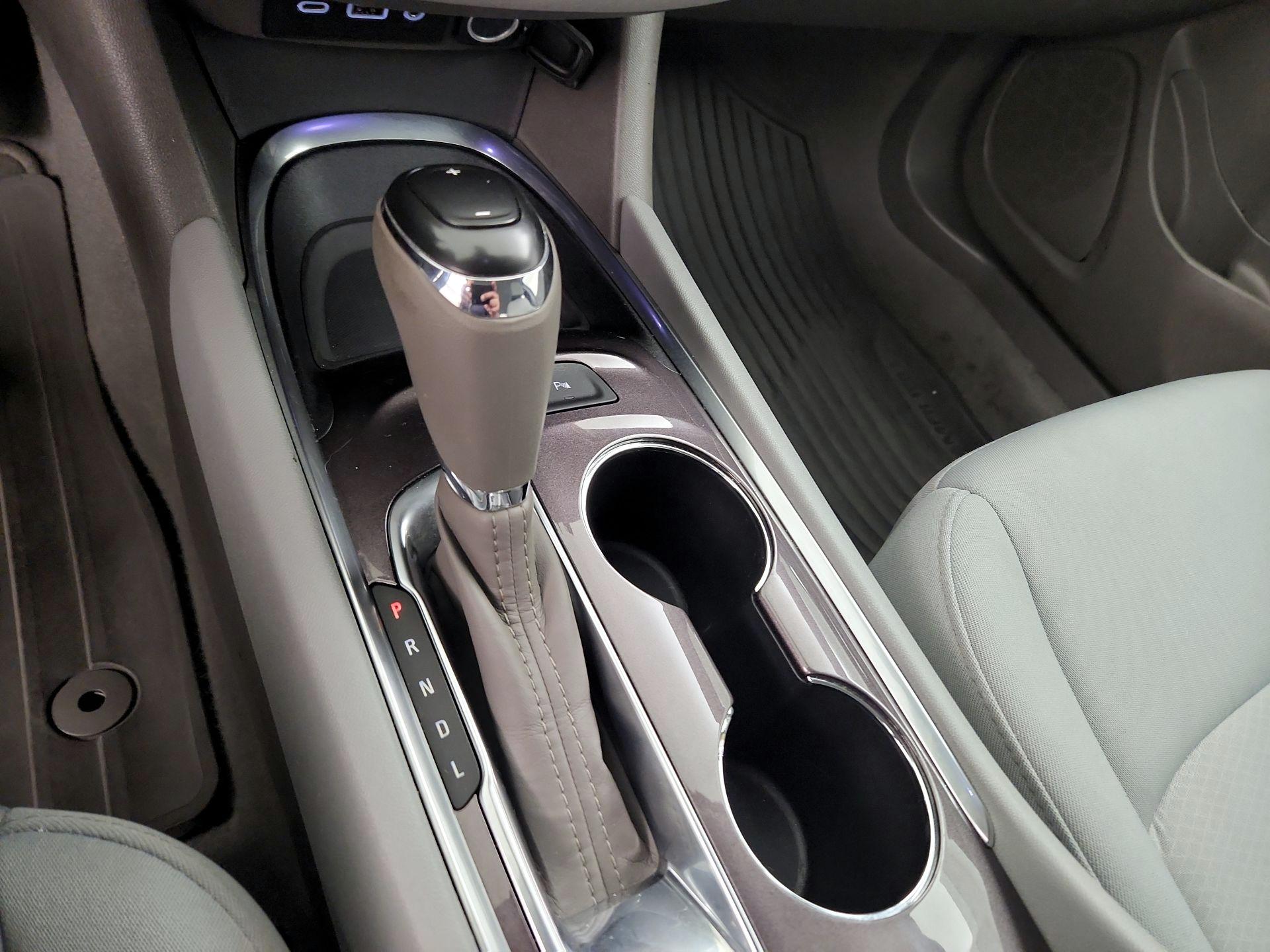 Thumbnail: 2020 Chevrolet Malibu - 17