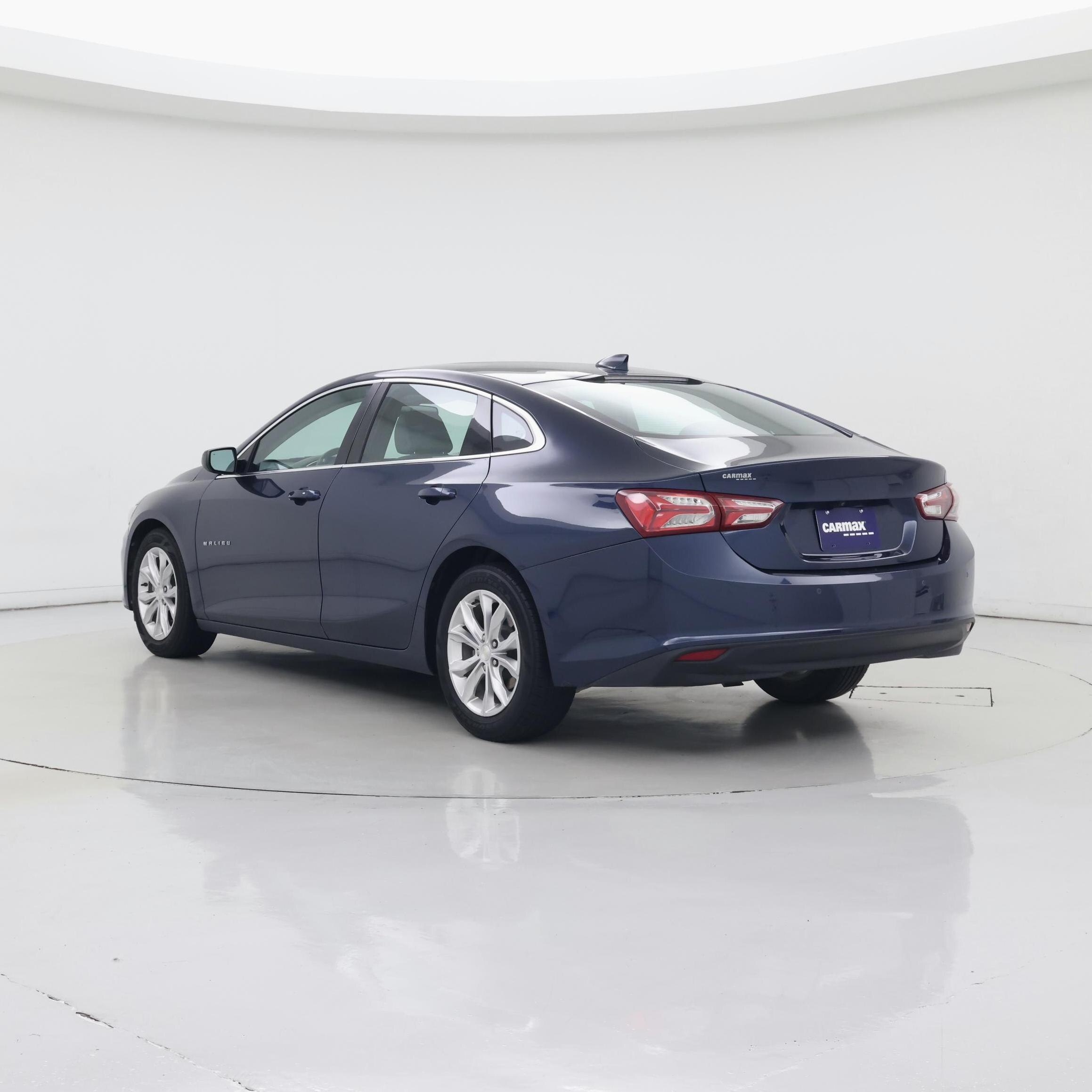 Thumbnail: 2020 Chevrolet Malibu - 2